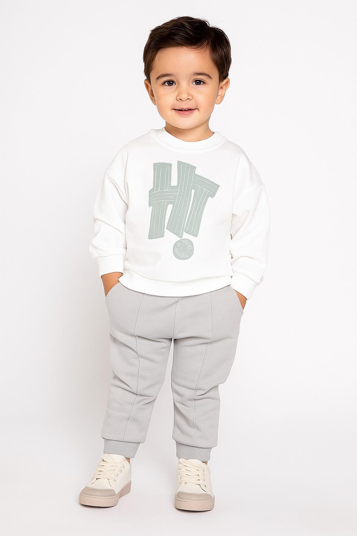 dinamik çocuk Hi Kabartma Baskılı Bereli 3lü Takım Mevsimlik Oversize (Geniş Kalıp) Erkek/Kız Bebek Takım Aylık fotoğrafı 3 (önizleme)