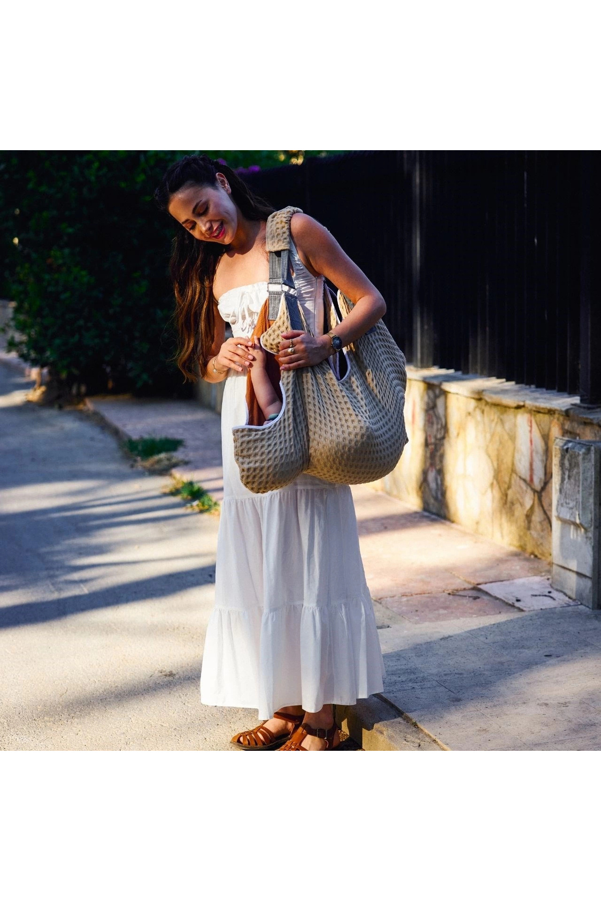 miniboni Mininest Bebek Taşıyıcı – Güvenli, Rahat ve Taşınabilir Uyku Alanı fotoğrafı 3 (önizleme)