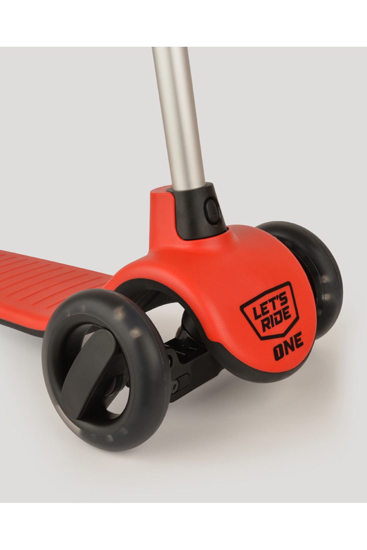 let's be child Let's Ride Işıklı ve 3 Tekerlekli Kırmızı Çocuk Scooter fotoğrafı 3 (önizleme)