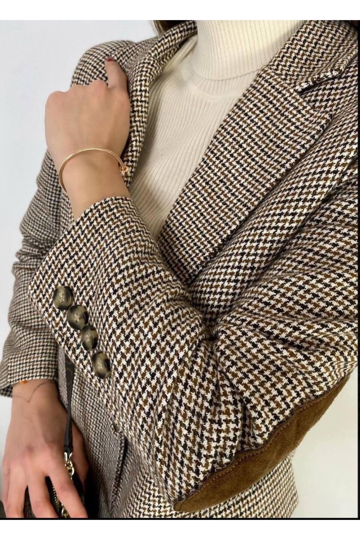 LOKADI Dvouřadá blejzrová bunda s hnědou podšívkou na loktech s jedním knoflíkem