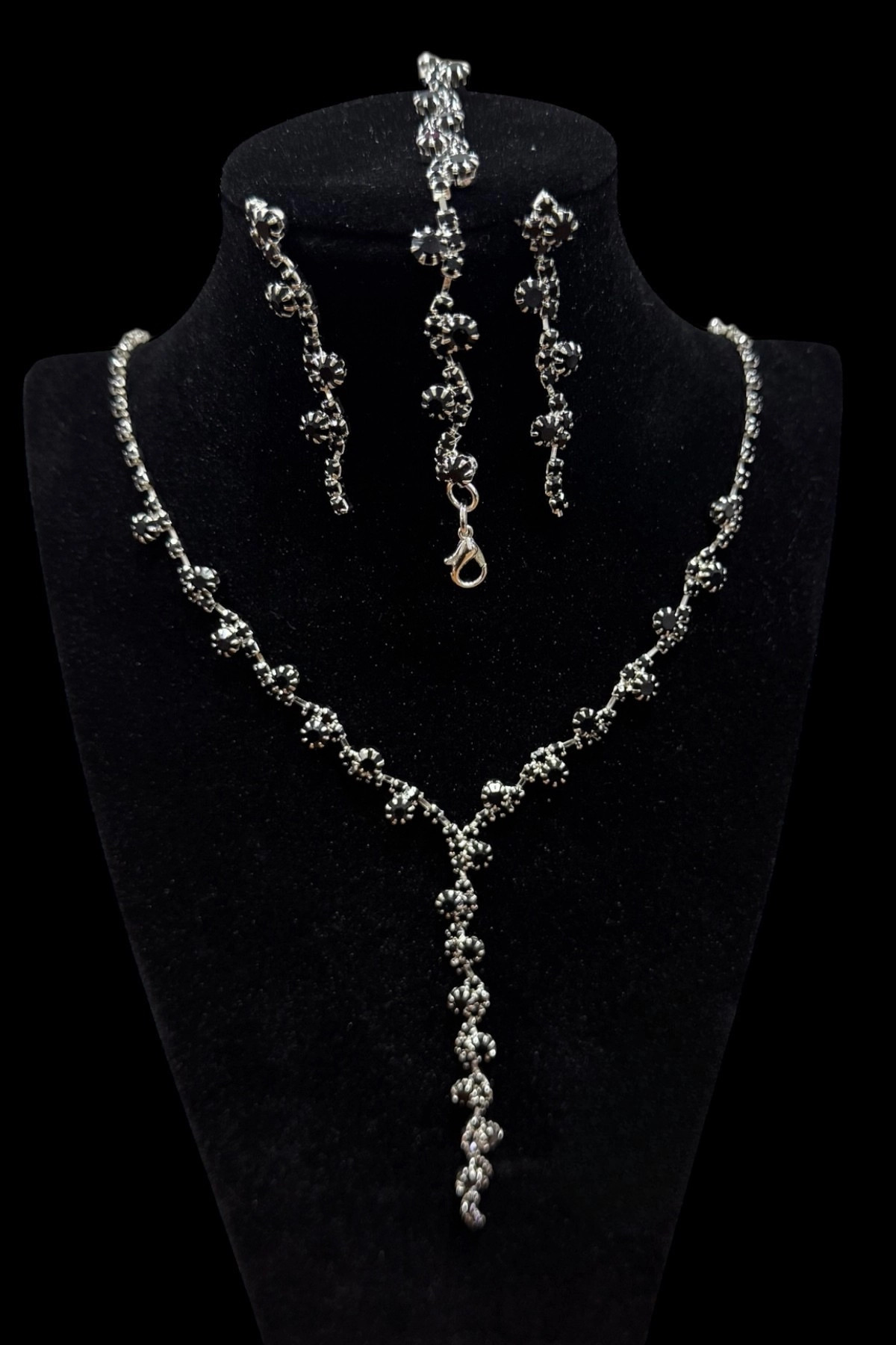 Black Gemstone 3-Piece Y Necklace Set Necklace Earring Bracelet Set Gift Set Evening Jewelry Set