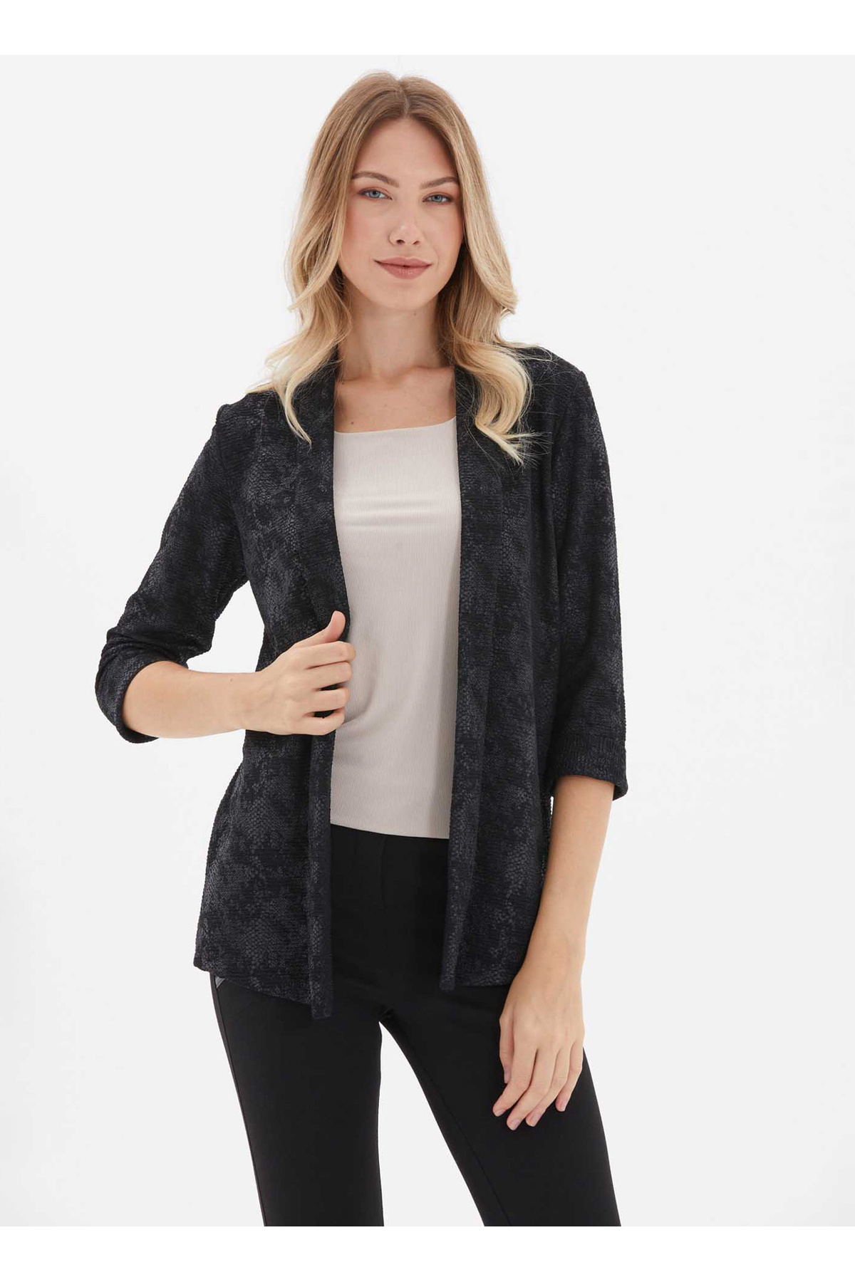 Selen  Standart Siyah Kadın Ceket 25KSL1559