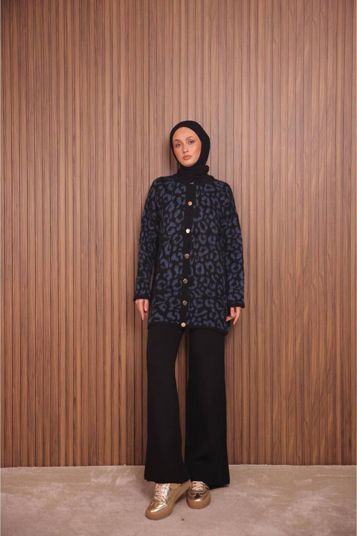 butik hira Leopar Desen Triko Hırka