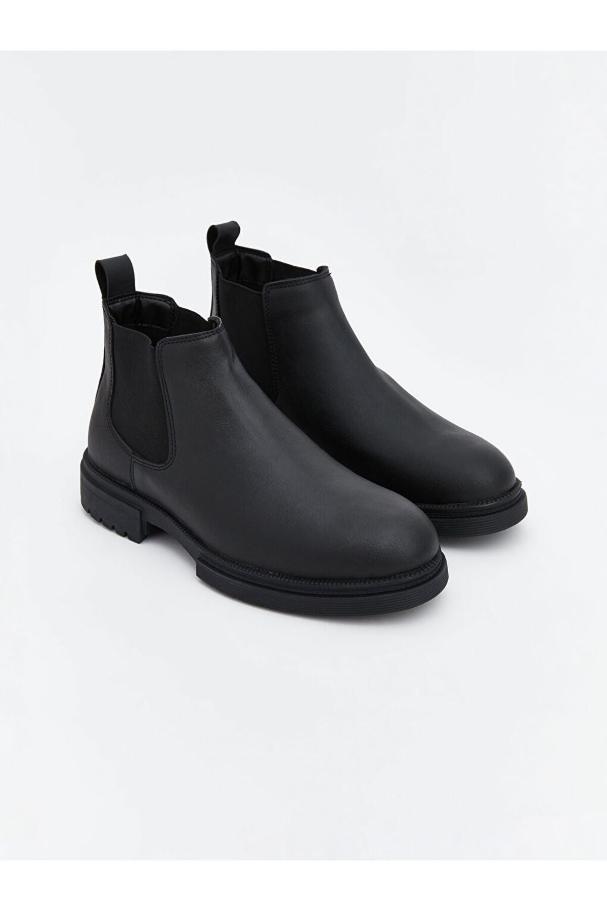 LC Waikiki Freezen Store'dan Trend Ürünler | Deri Görünümlü Erkek Bot