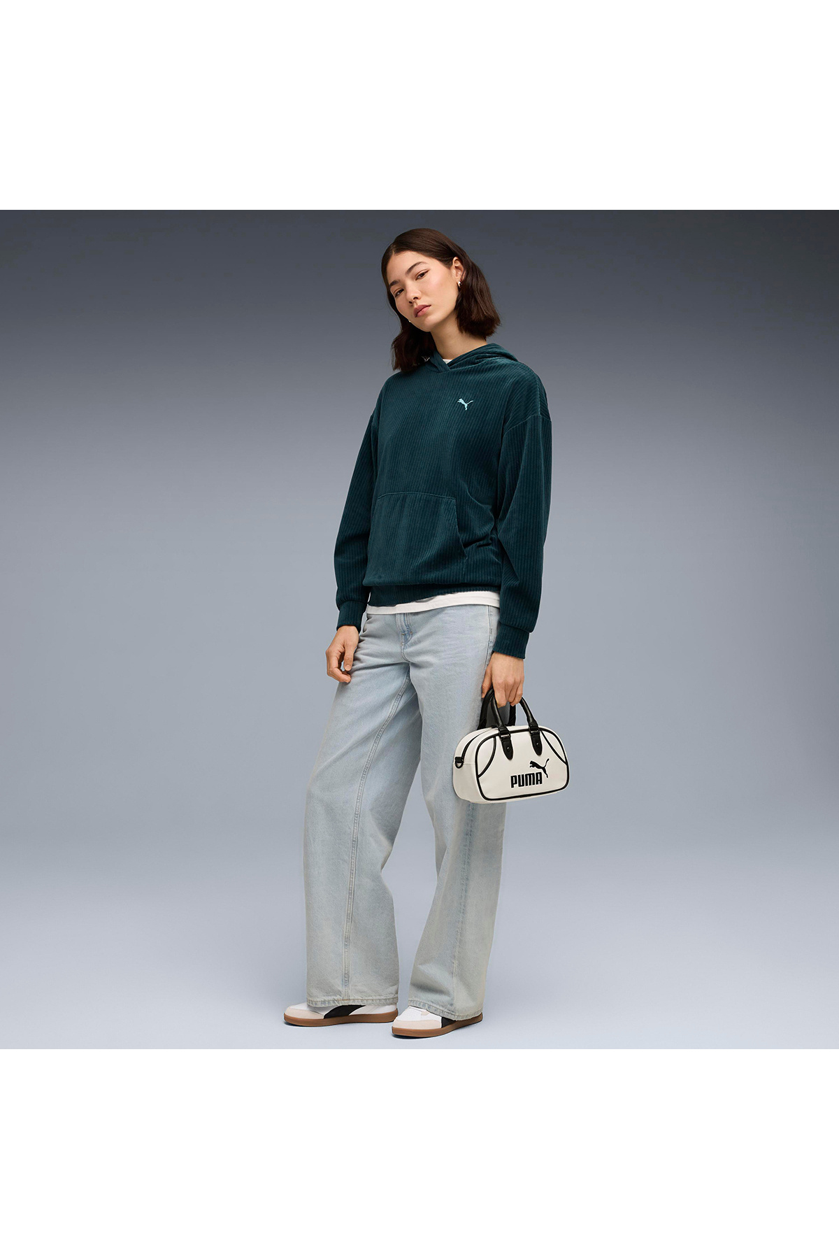 Puma Ess Elevated Velour Kadın Yeşil Günlük Stil Sweatshirt 68810775 görsel 3