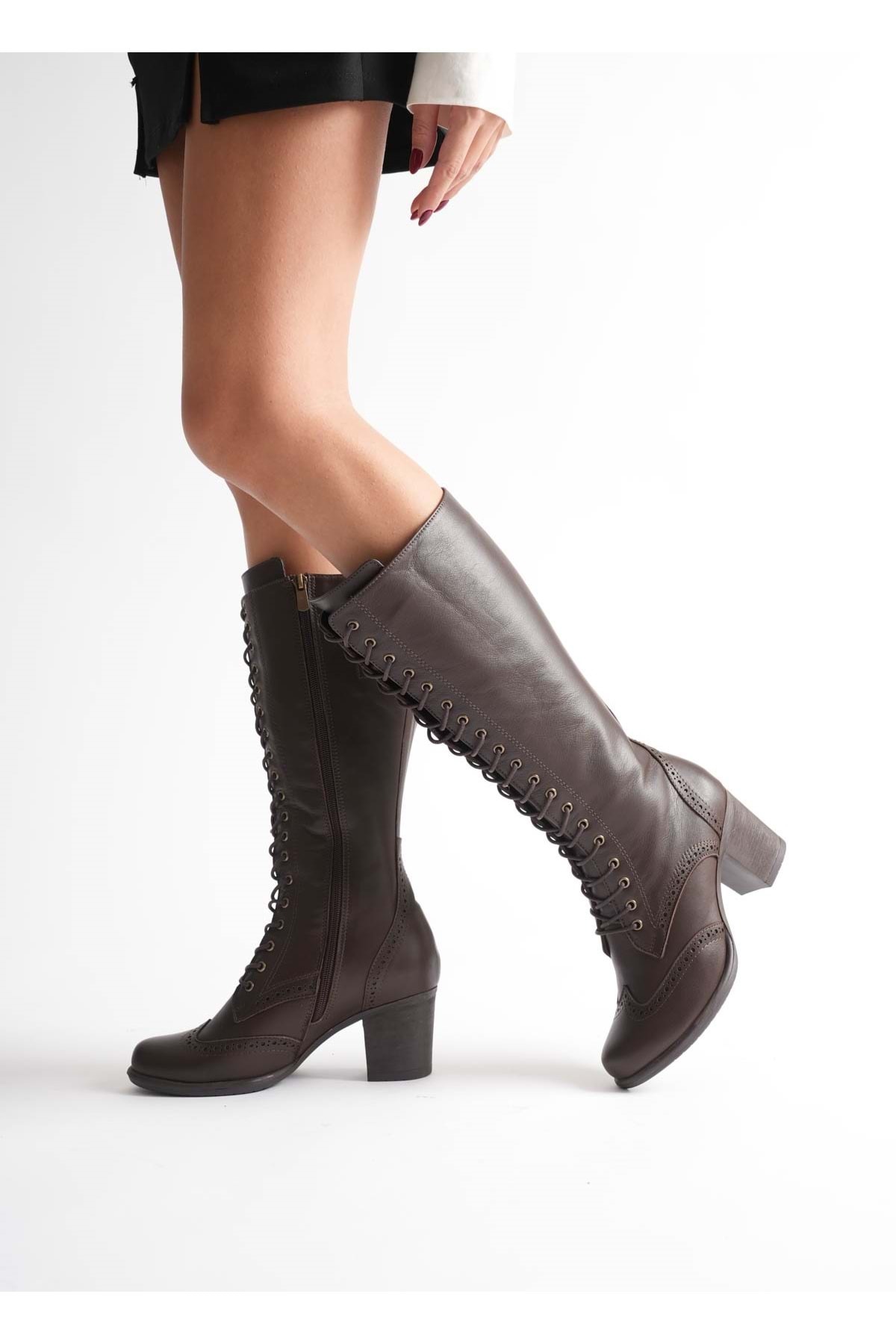 ANALİN SHOES Kadın Hakiki Deri Bağcıklı Topuklu Çizme - Kahve görsel 4