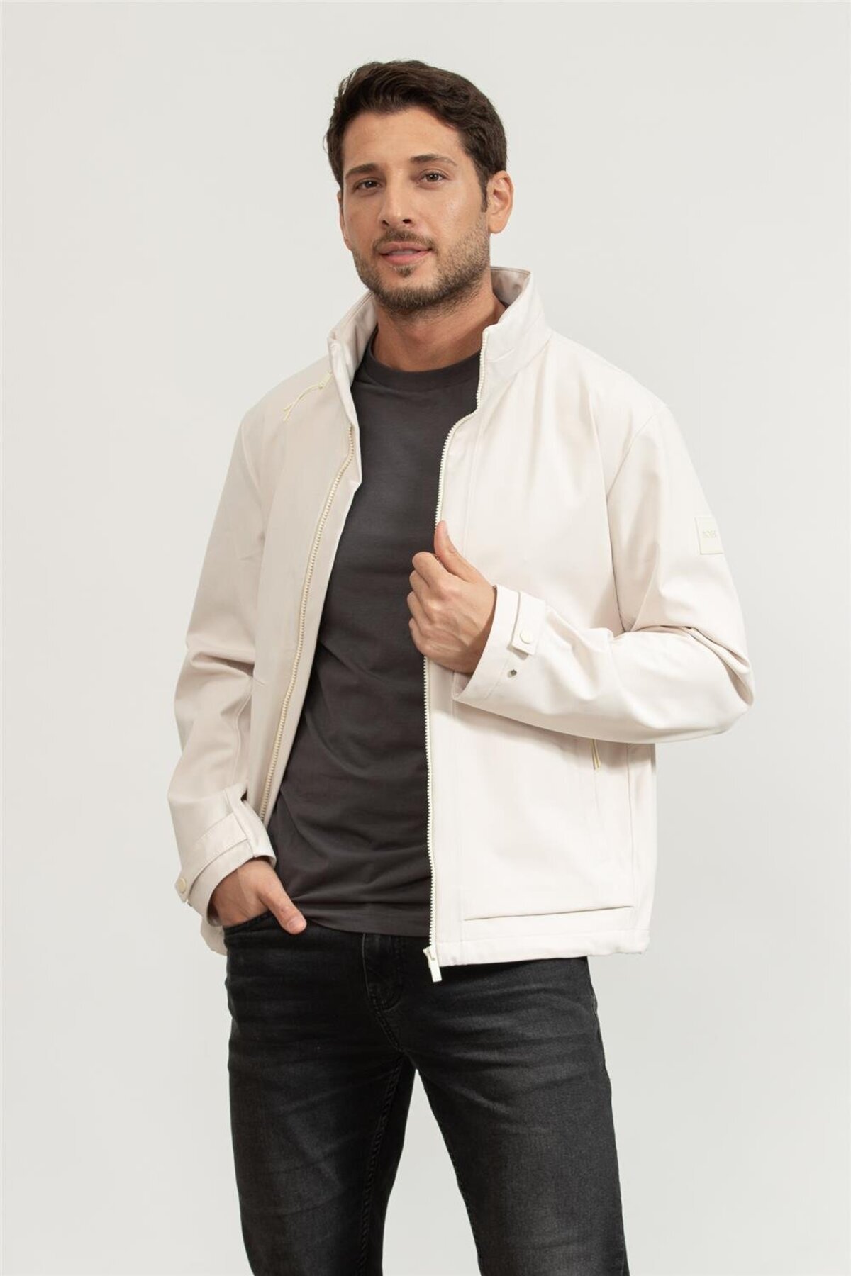 باس کت مردانه پی-کایوس