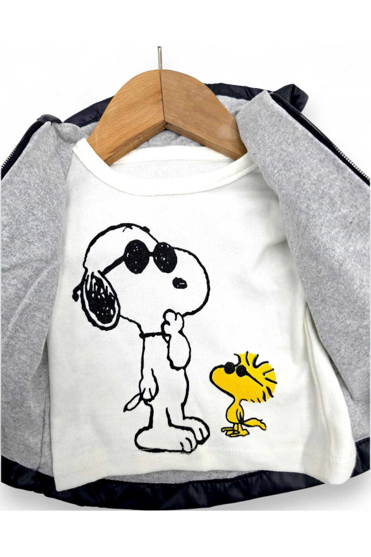 VEGAMOD ERKEK BEBEK SNOOPY İŞLEMELİ YAĞMURLUK 3'LÜ TAKIM 0-3-6-9-12 AY TAKIM fotoğrafı 4 (önizleme)