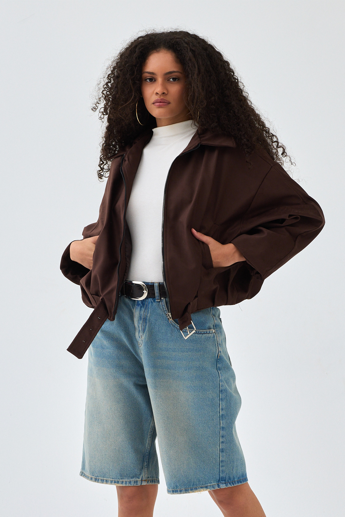 NET OF NOT  Kemerli Oversize Kadın Bomber Acı Kahve Süet Deri Ceket - Görsel 3