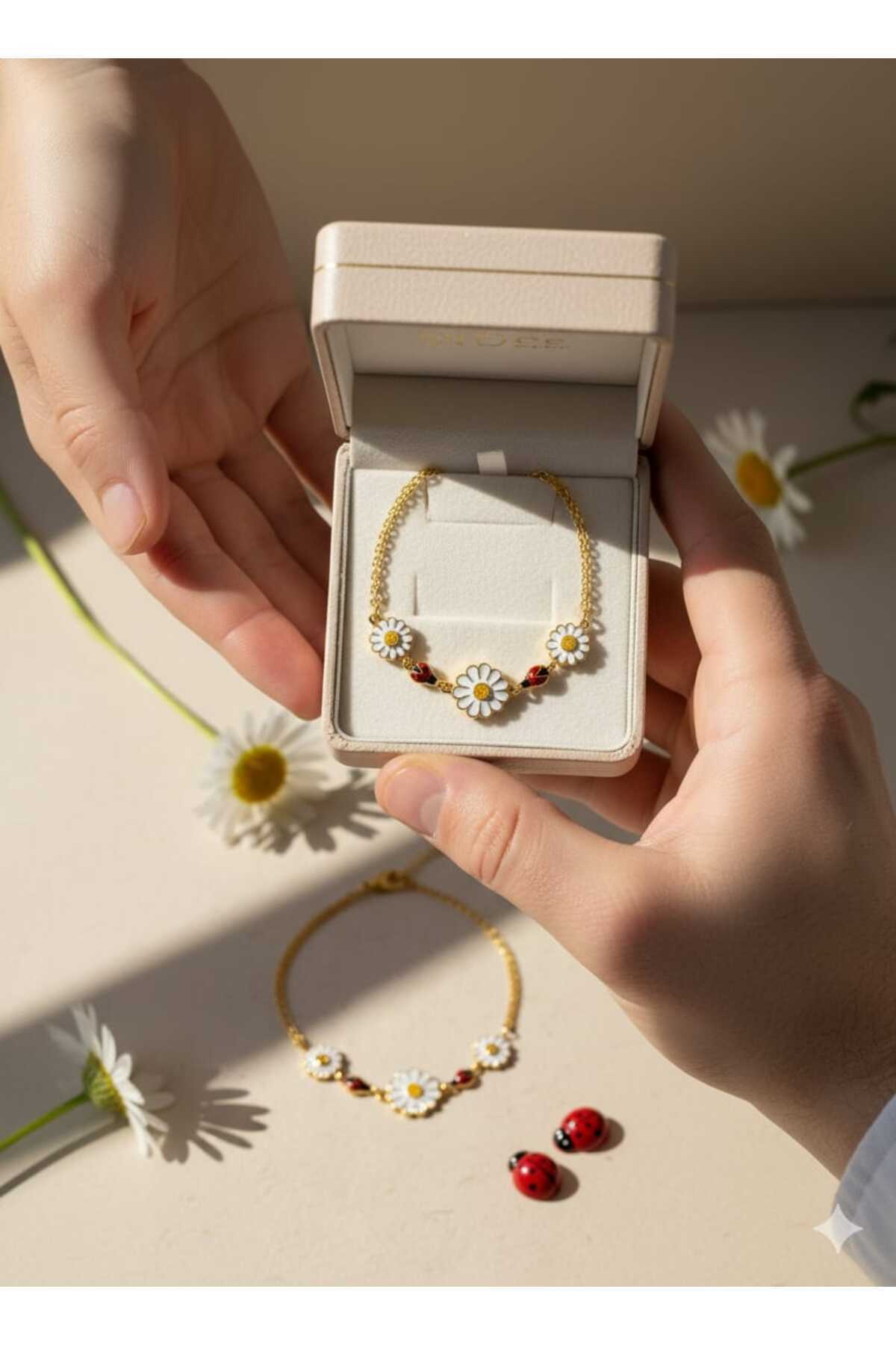 Papatya Silver 925 Ayar uğur böcekli papatya bileklik.rose.gold.rodaj