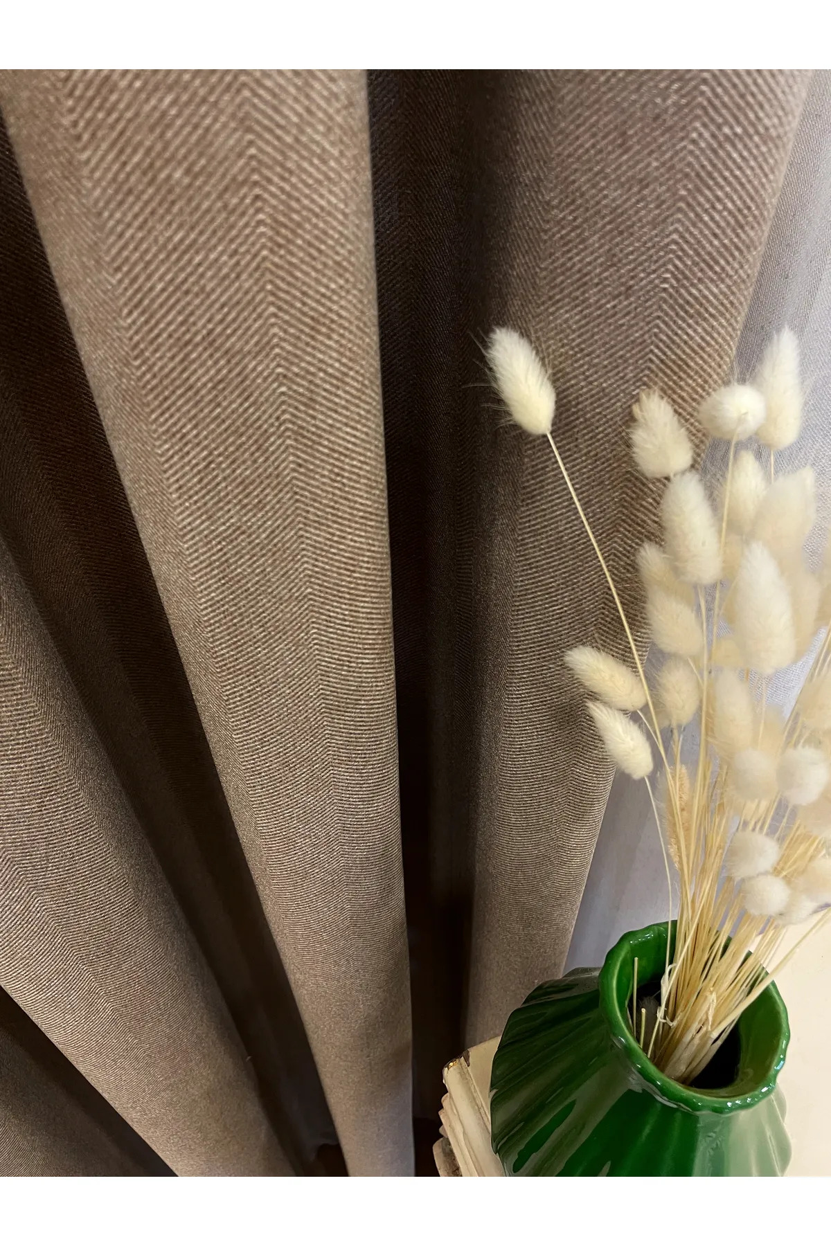 Linen Fabric Milky Brown Color 1/2 .5 Normal Pleat Thick Single Wing Background Curtain