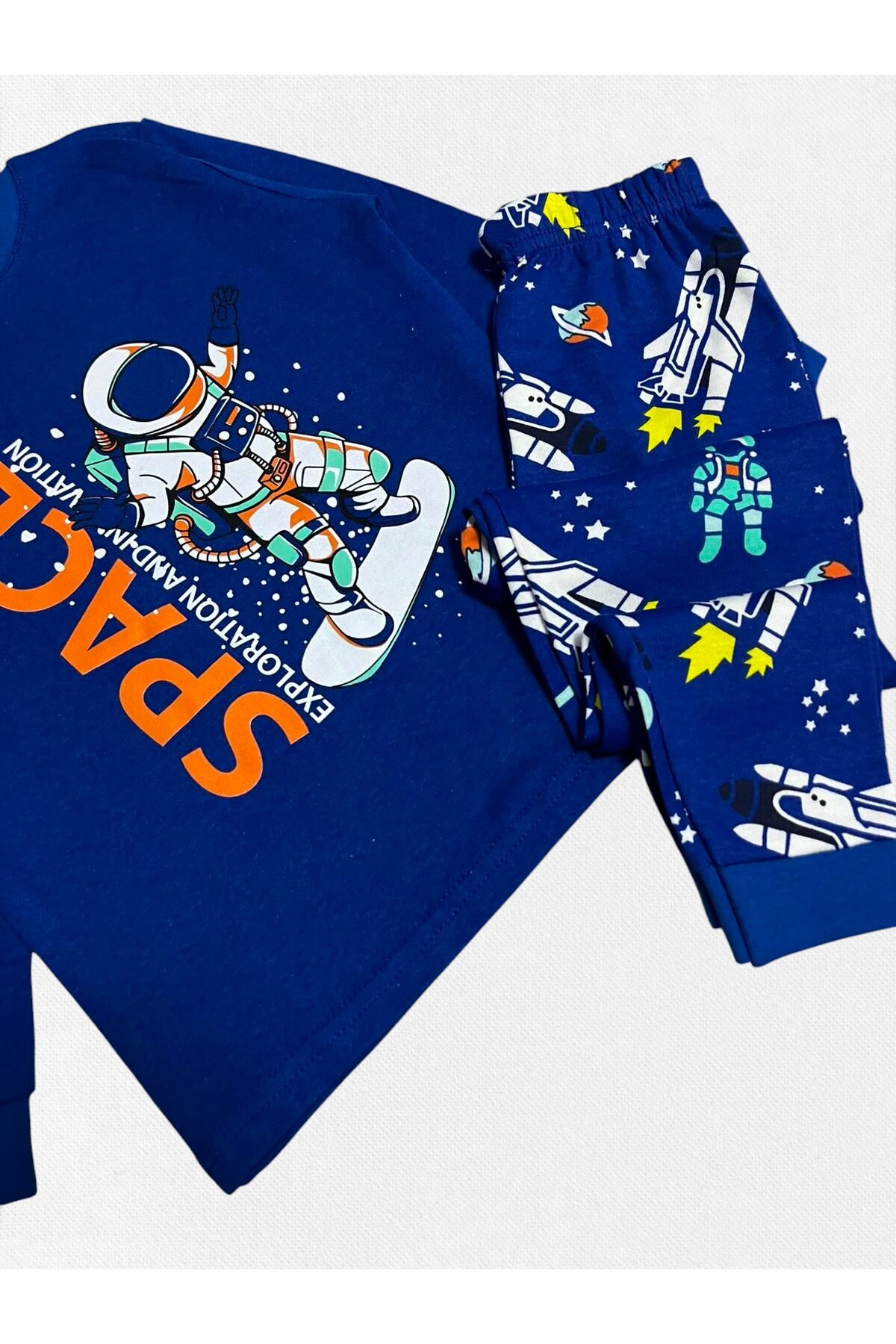 elmas kids Erkek Çocuk %100 Pamuklu Lacivert Astronot Uzay Kaykay Desenli Uzun Kollu Kışlık Pijama Takımı fotoğrafı 3 (önizleme)