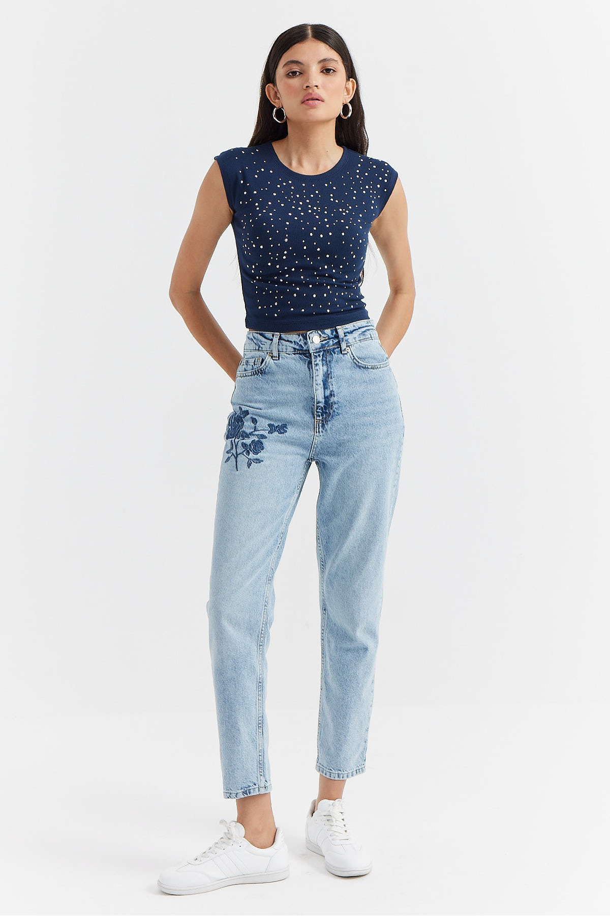 PAULMARK  Kadın Yüksek Bel Nakış Detaylı Kot Pantolon - Görsel 2