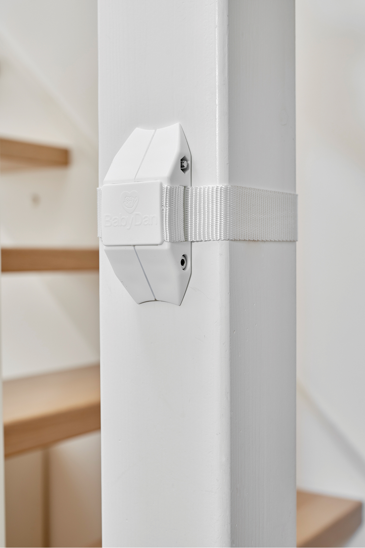 Babydan Merdiven Korkuluk Montaj Adaptörü - Beyaz fotoğrafı 4 (önizleme)