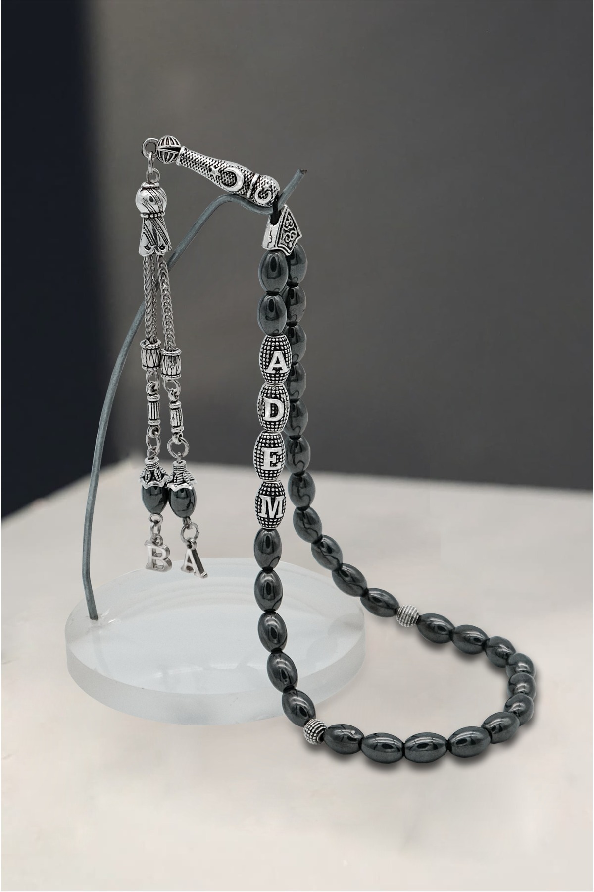 QELA COLLECTION Kişiye Özel İsimli El Yapımı Arpa Kesim Hematit Tesbih Erkek Hediyelik