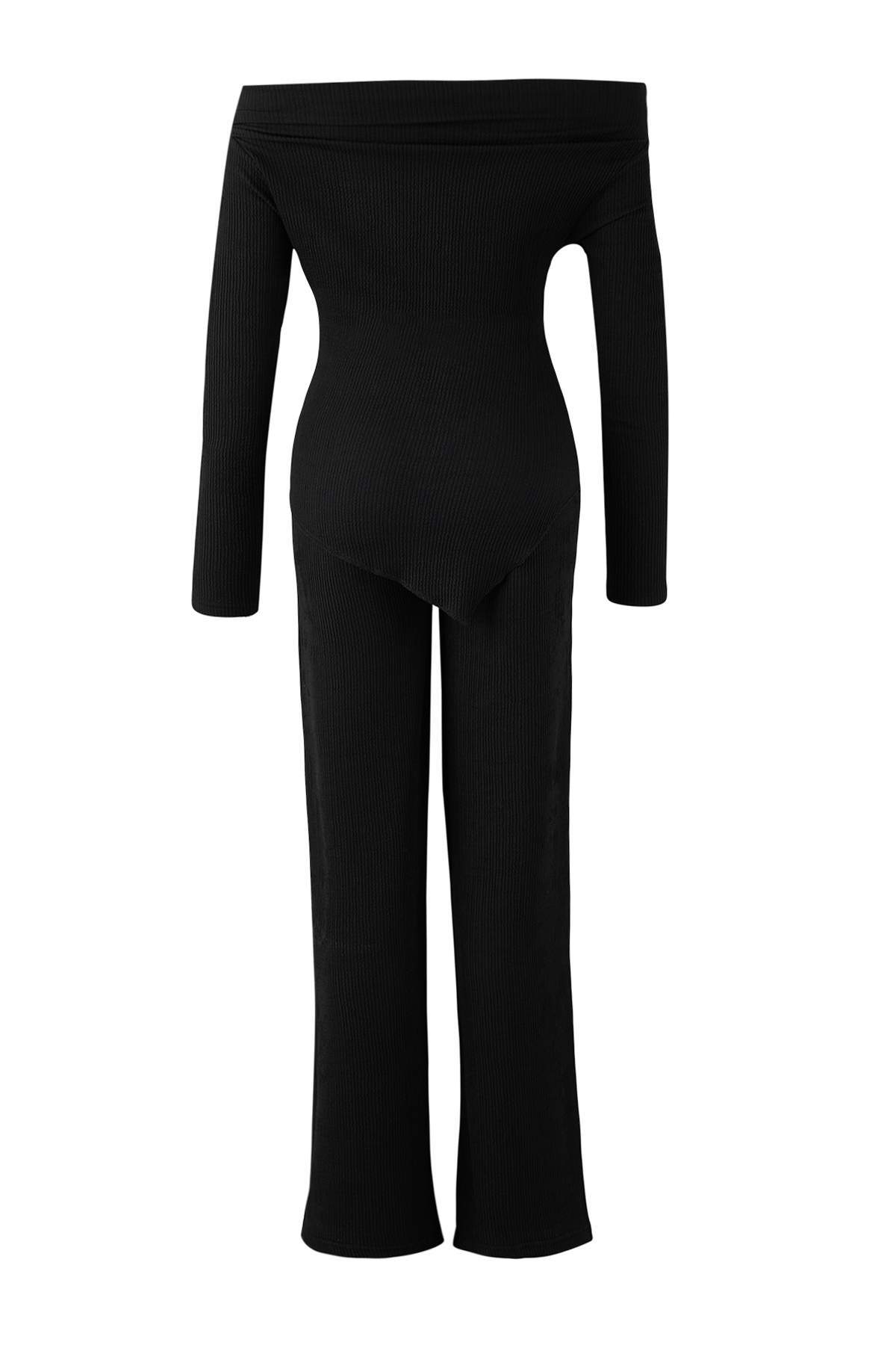 Trendyolmilla  Siyah Kayık Yaka Asimetrik Vücuda Oturan Üst Straigth Alt Örme Alt - Üst Takım TWOAW26AU00141 - Görsel 6