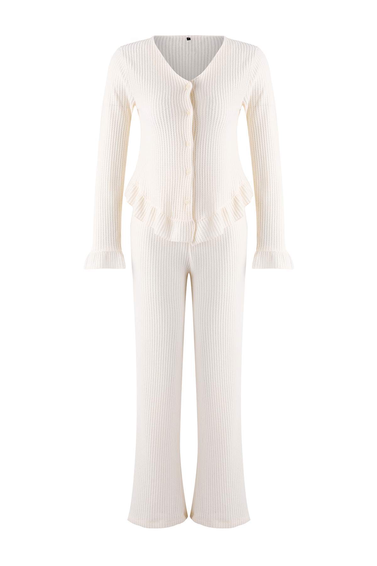Trendyolmilla  Ekru Fırfırlı Waffle Örme Pijama Takımı THMAW26PT00126 - Görsel 5