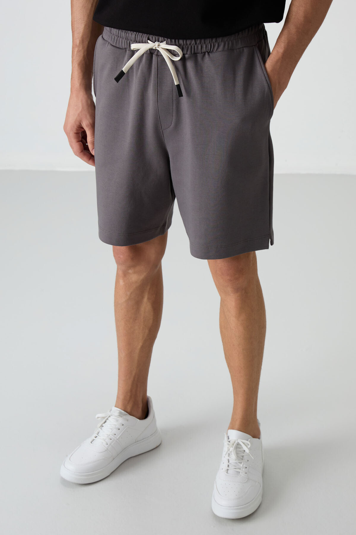 Dark Gray Cotton Thick Soft Textured Comfort Fit Basic Men's Shorts - 81274