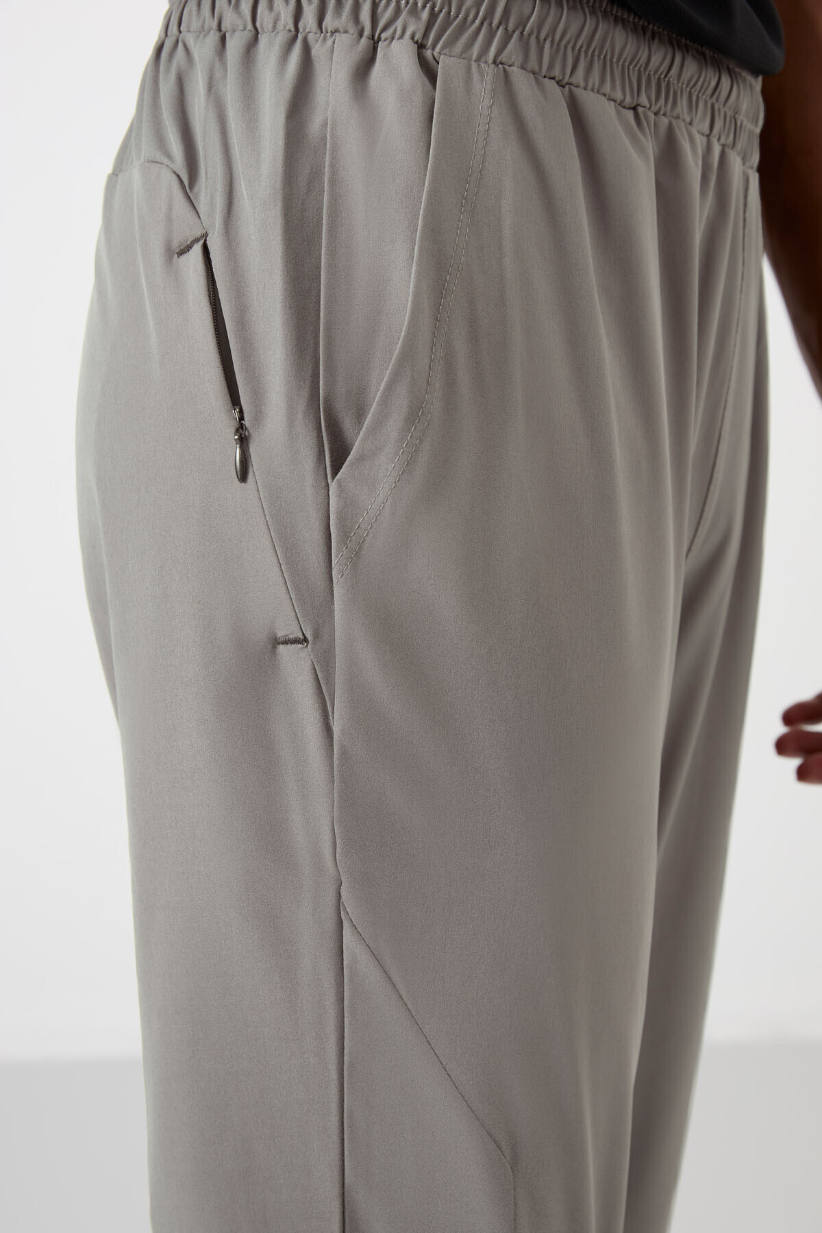 TOMMY LIFE  Taş İnce Yumuşak Comfort Fit Erkek Eşofman Alt - 82119 - Görsel 4