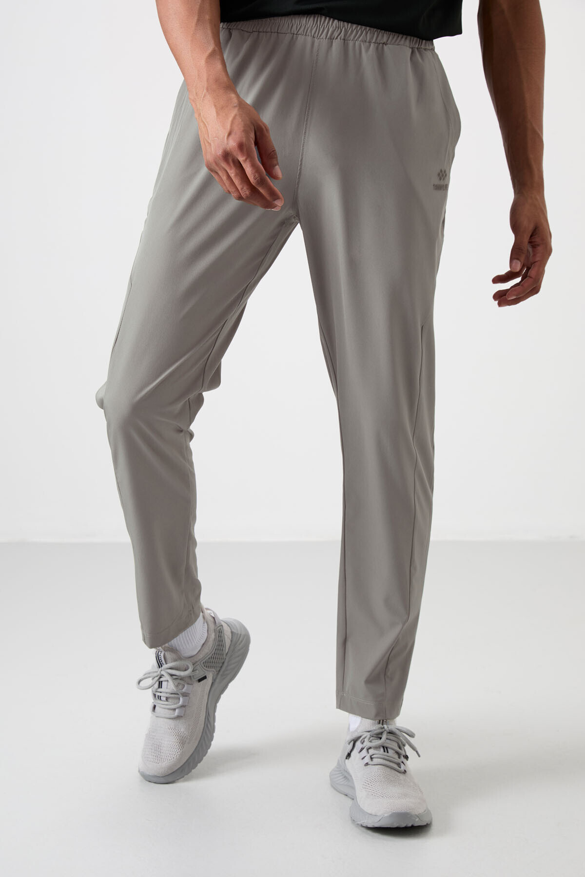 TOMMY LIFE  Taş İnce Yumuşak Comfort Fit Erkek Eşofman Alt - 82119 - Görsel 3