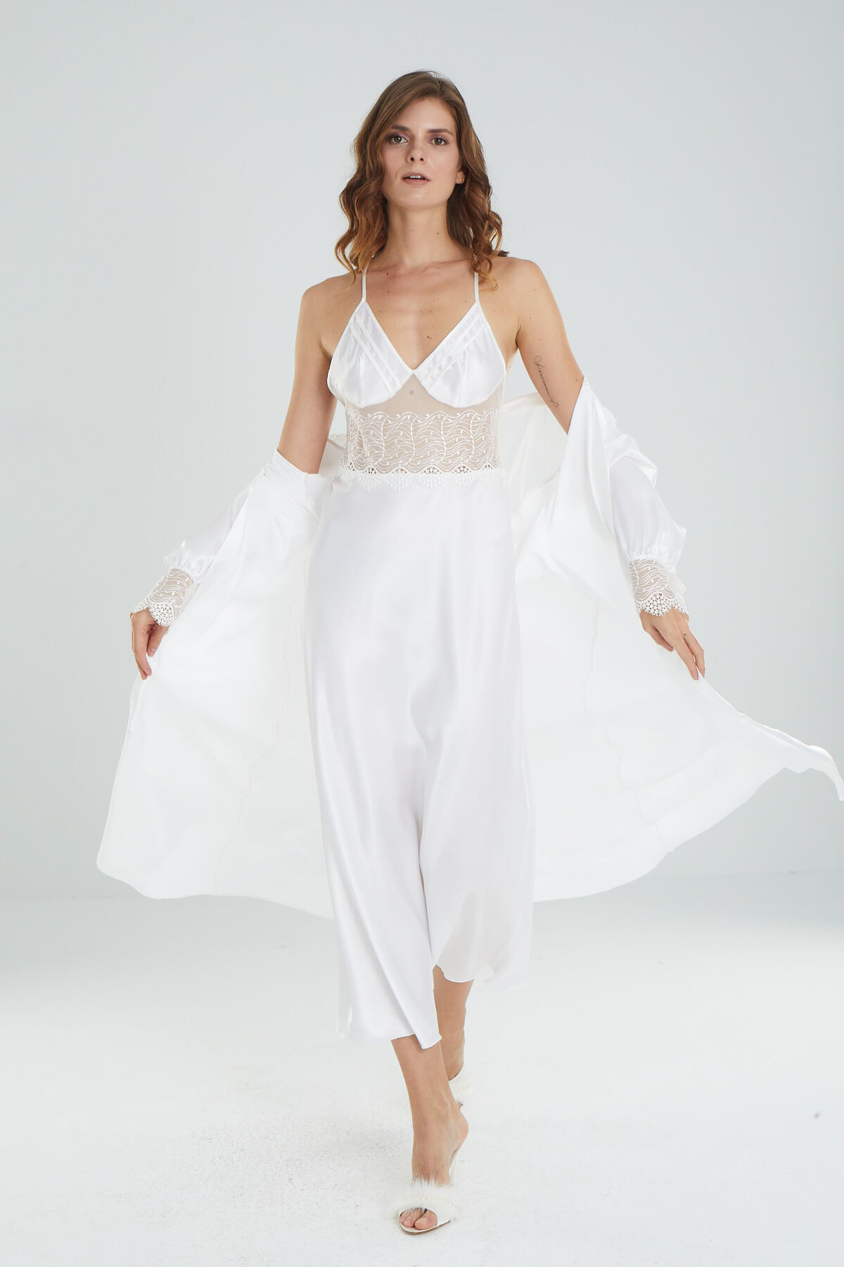 MOONGIRL KADIN SATEN EKRU SABAHLIK GECELİK TAKIM