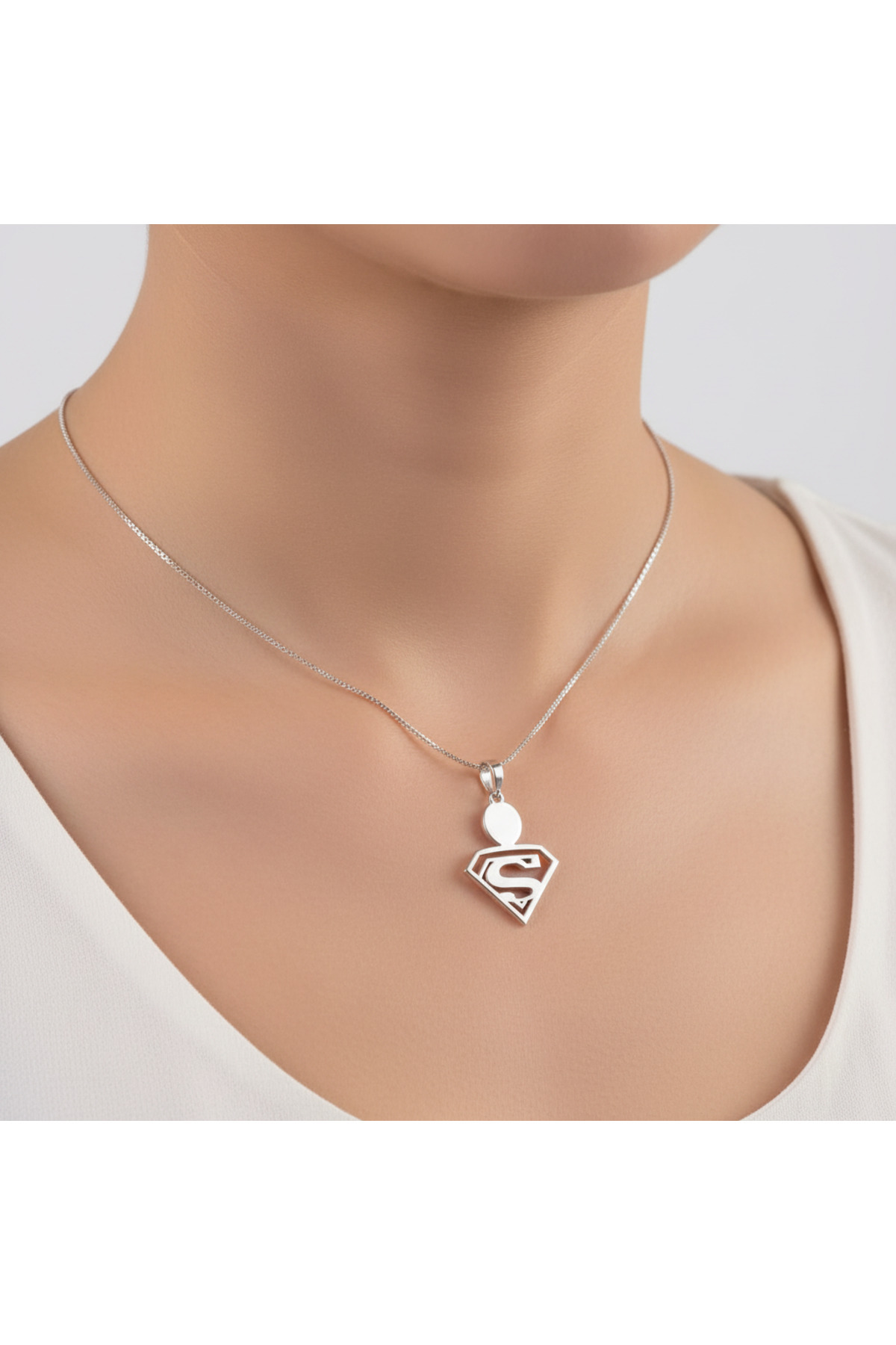 TabiTela 925 Ayar gümüş kolye Süpermen SM9216