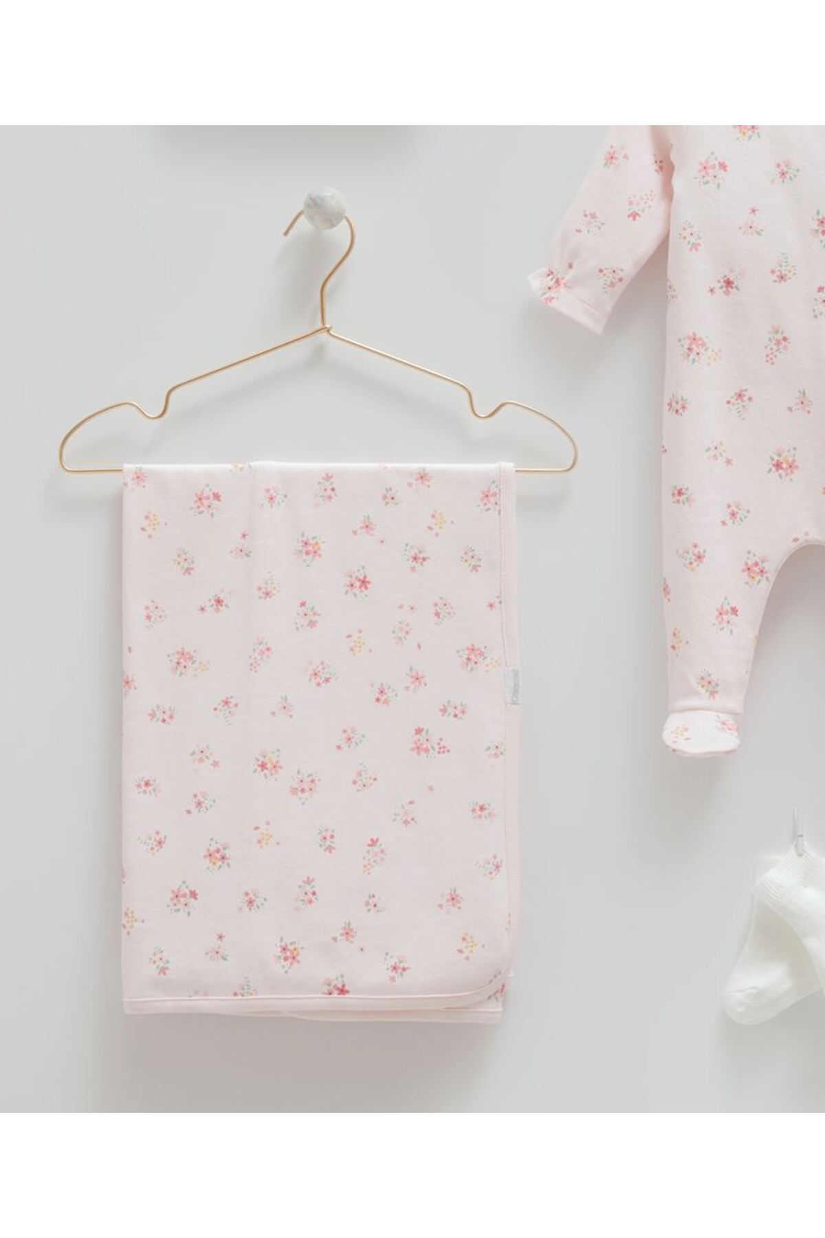 Caramell İncibaby % 100 Pamuk Flower 10'lu Kız Bebek Hastane Çıkış Seti New Season fotoğrafı 4 (önizleme)