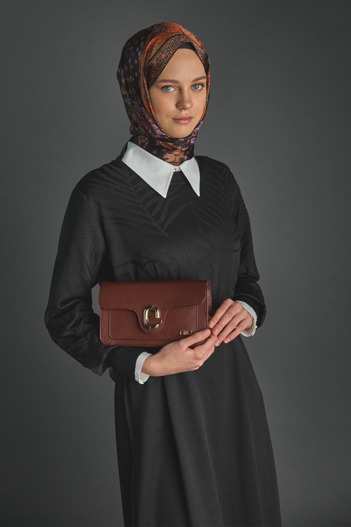 کیف دوشی کوچک با جای کارت Setrms