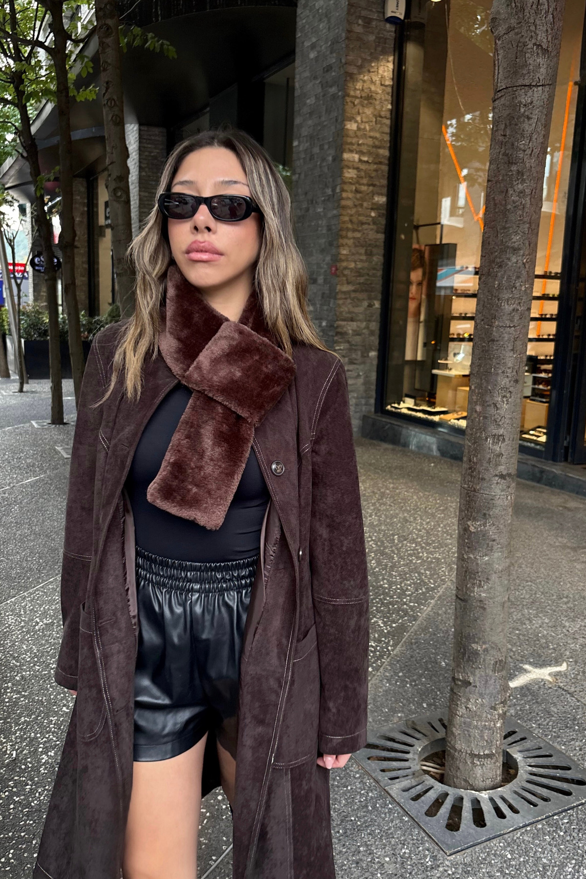 Nelli Studio  Güderi Dokulu Kaban ve Kürk Şal NS002 - Görsel 3