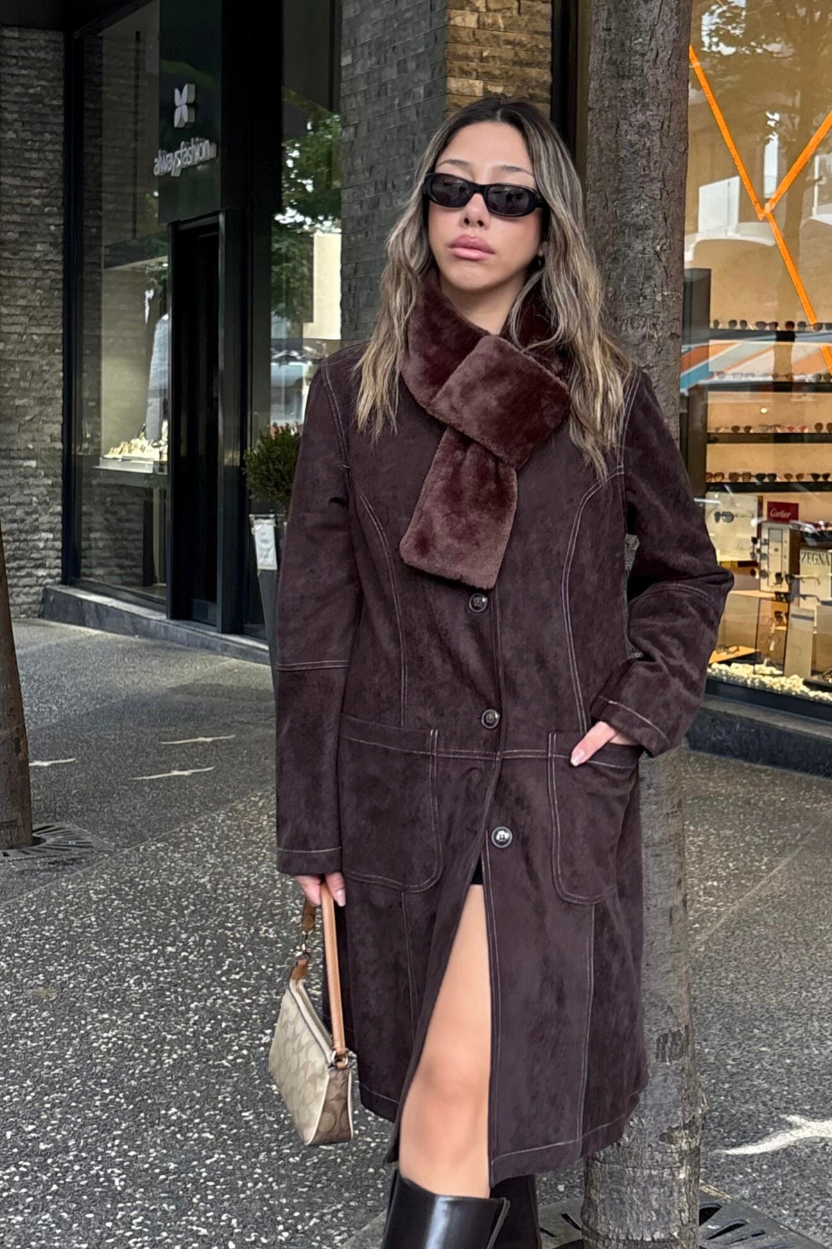 Nelli Studio  Güderi Dokulu Kaban ve Kürk Şal NS002 - Görsel 4