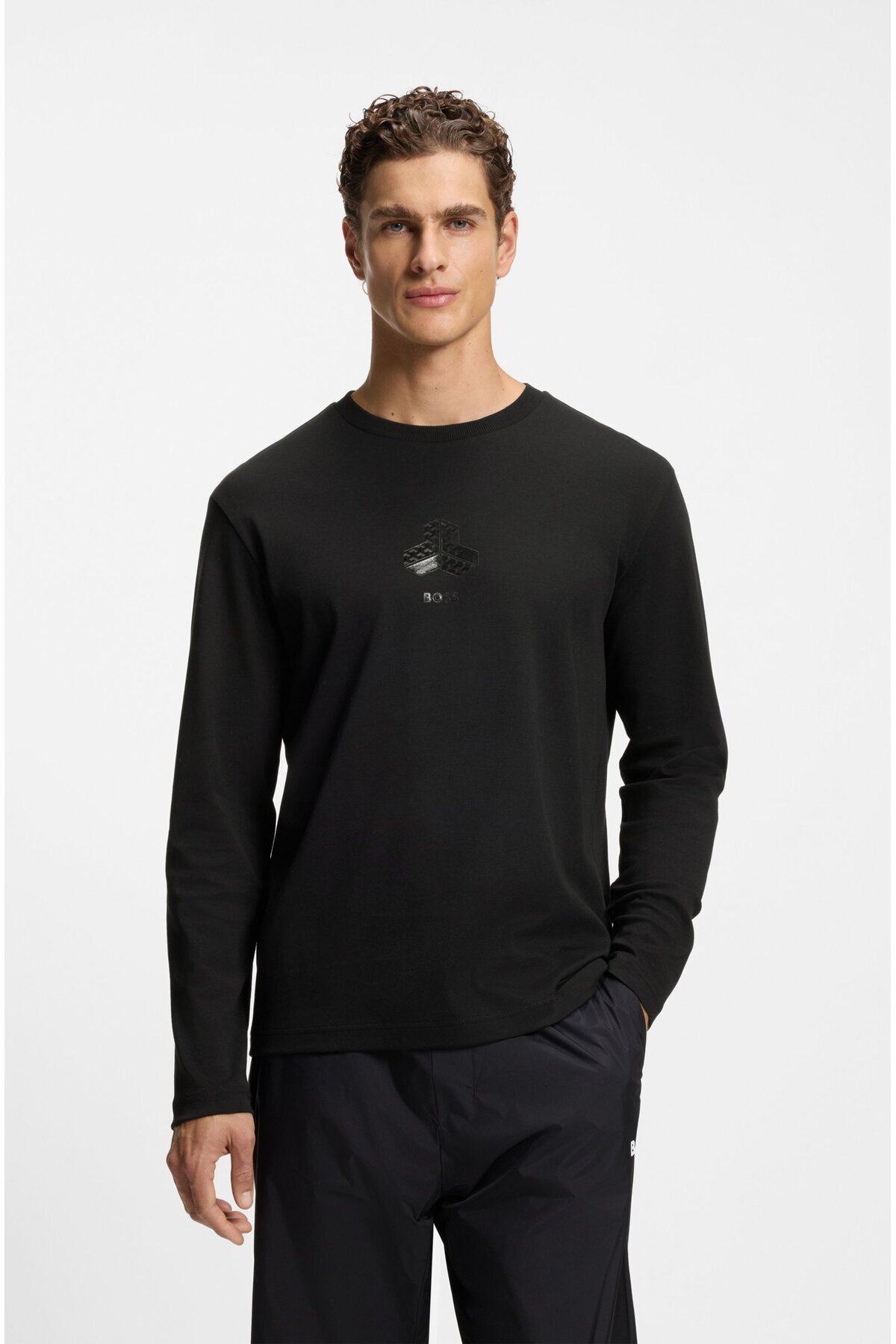 باس تی‌شرت آستین بلند مردانه طرح لوگودار یقه گرد نخی طرح اینترلاک کد ۵۰۵۴۹۴۱۴-۰۰۱