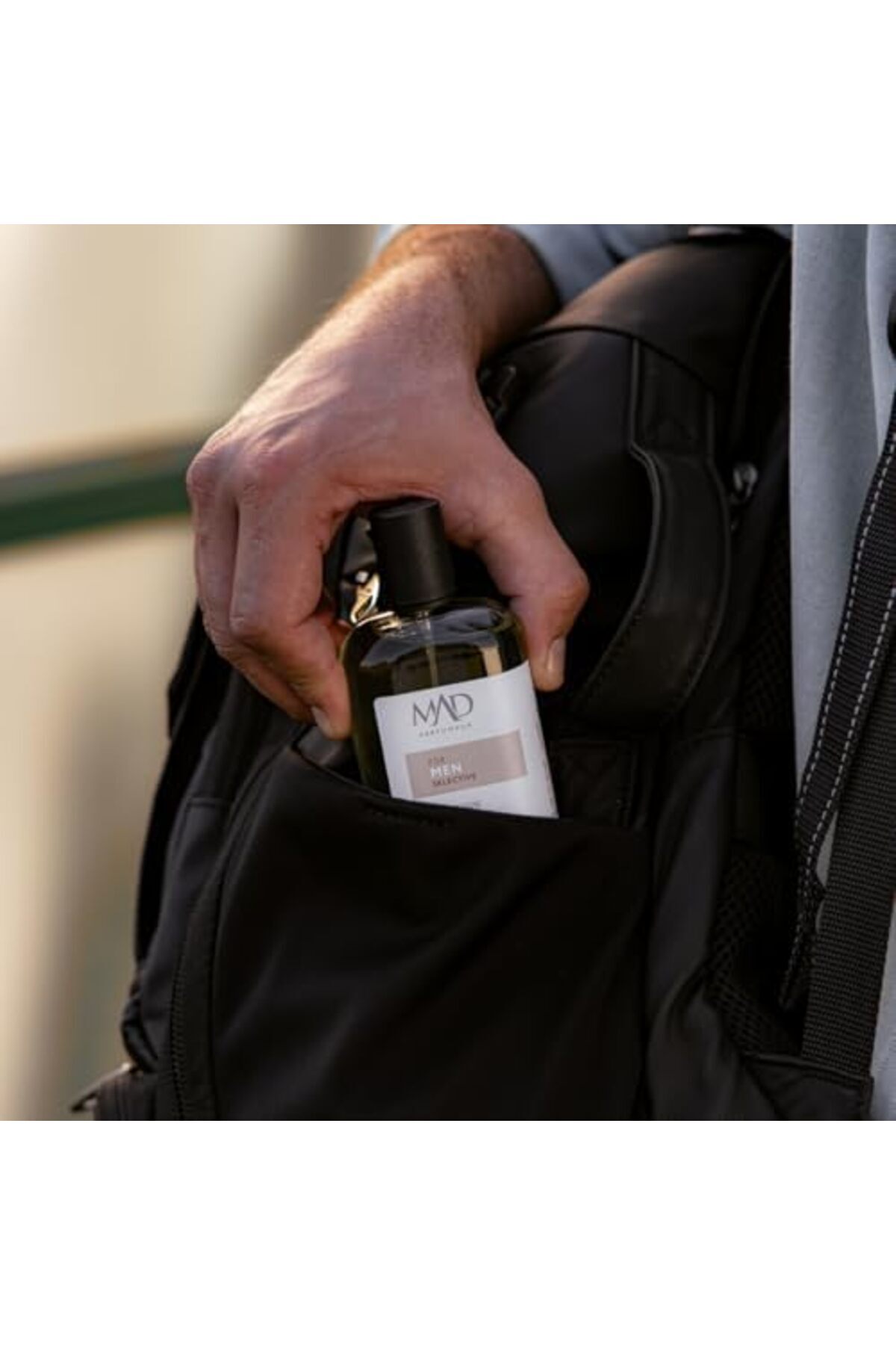 STOREMAX Mad P102 Selective Eau de Parfum (EDP) 100 ml Erkek Parfüm – Bergamot, Menekşe ve Tonka Fasulyesi il