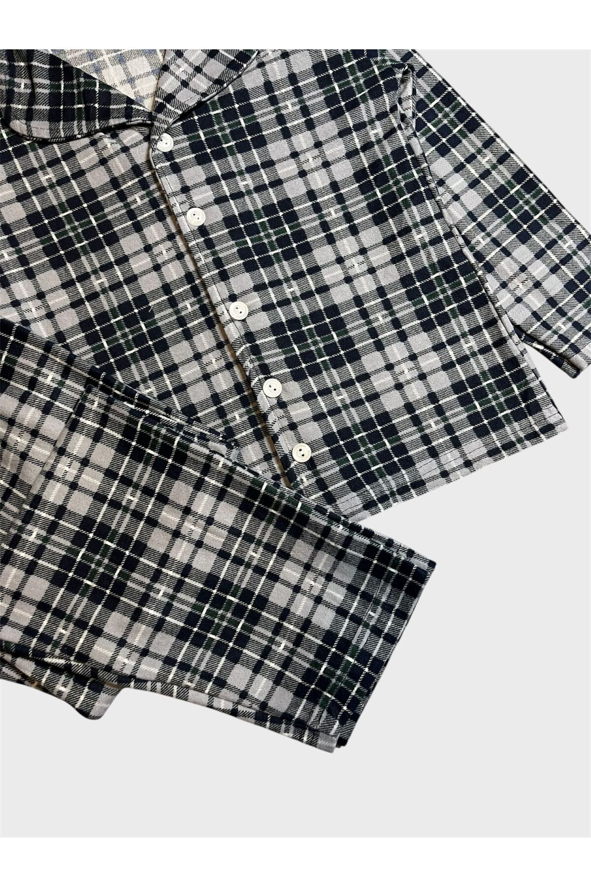 Genel Markalar Erkek Çocuk Pamuklu Süet Kumaş Gri Ekose Desenli Uzun Kollu Gömlek Yaka Düğmeli Pijama Takımı fotoğrafı 2 (önizleme)