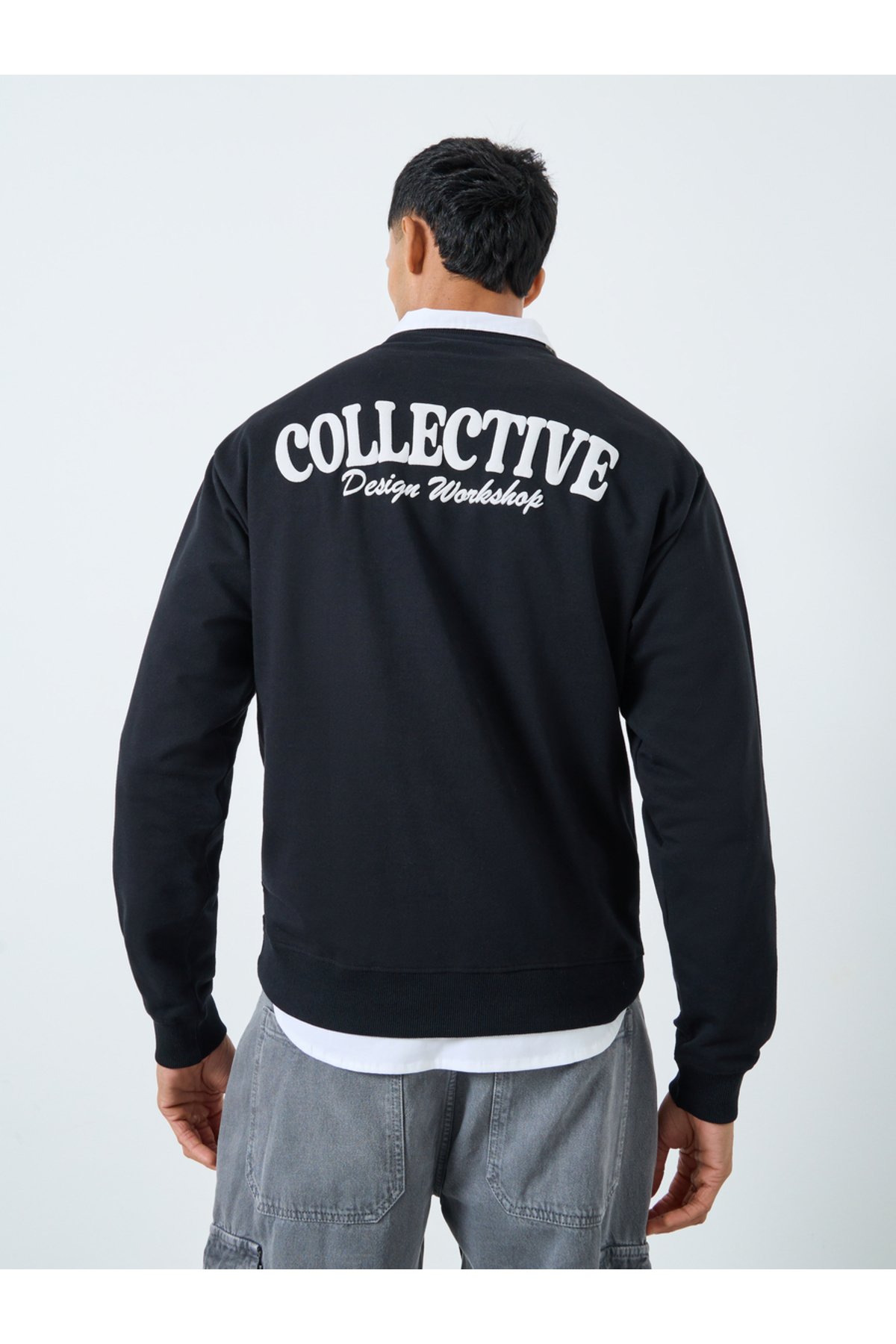 Styli Men Black Relaxed Fit Back Print Sweatshirt