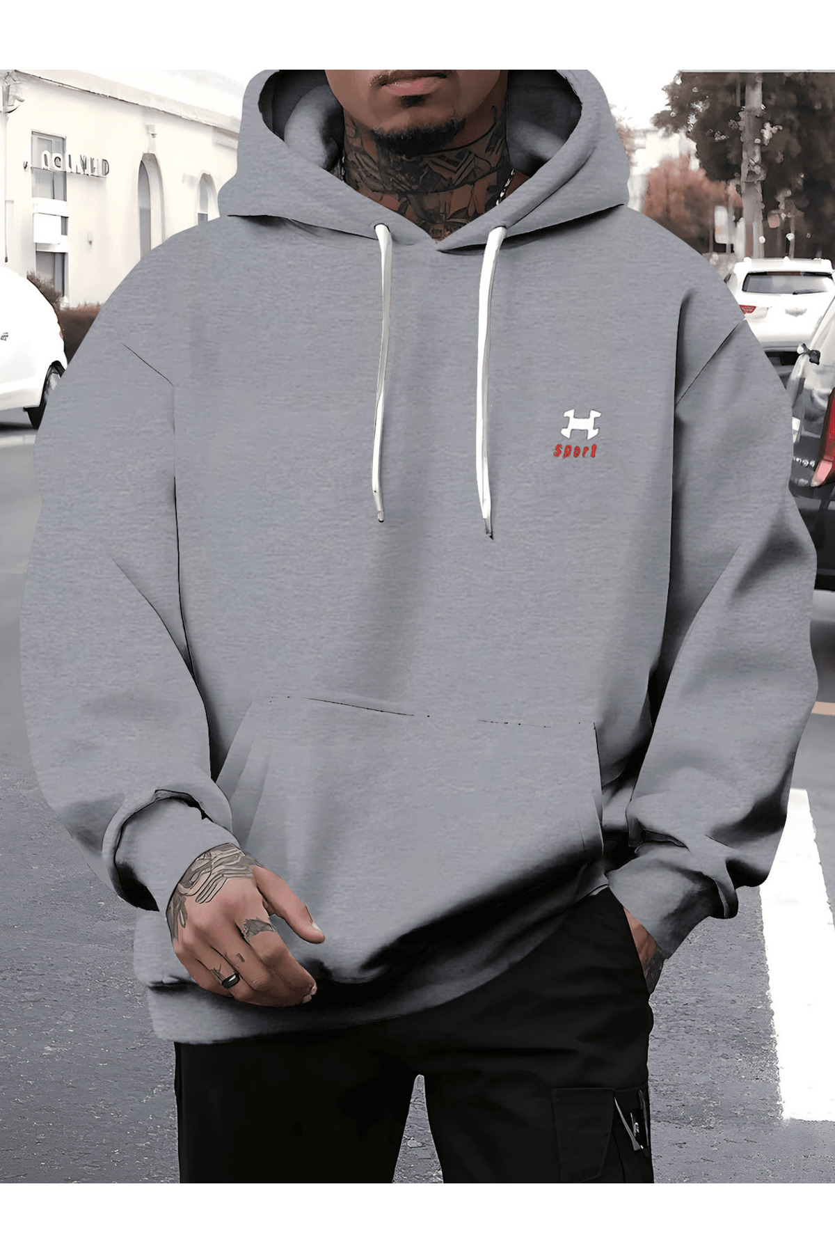 هودي فضفاض بتصميم شعار رياضي