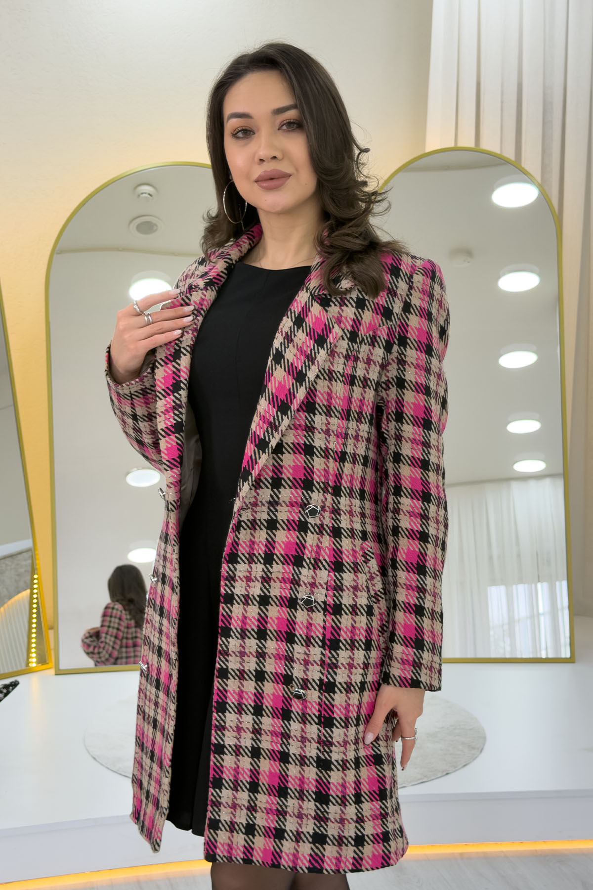 zks grup tekstil Pembe Ekoseli Düğmeli Kruvaze Kaşe Kaban görsel 2