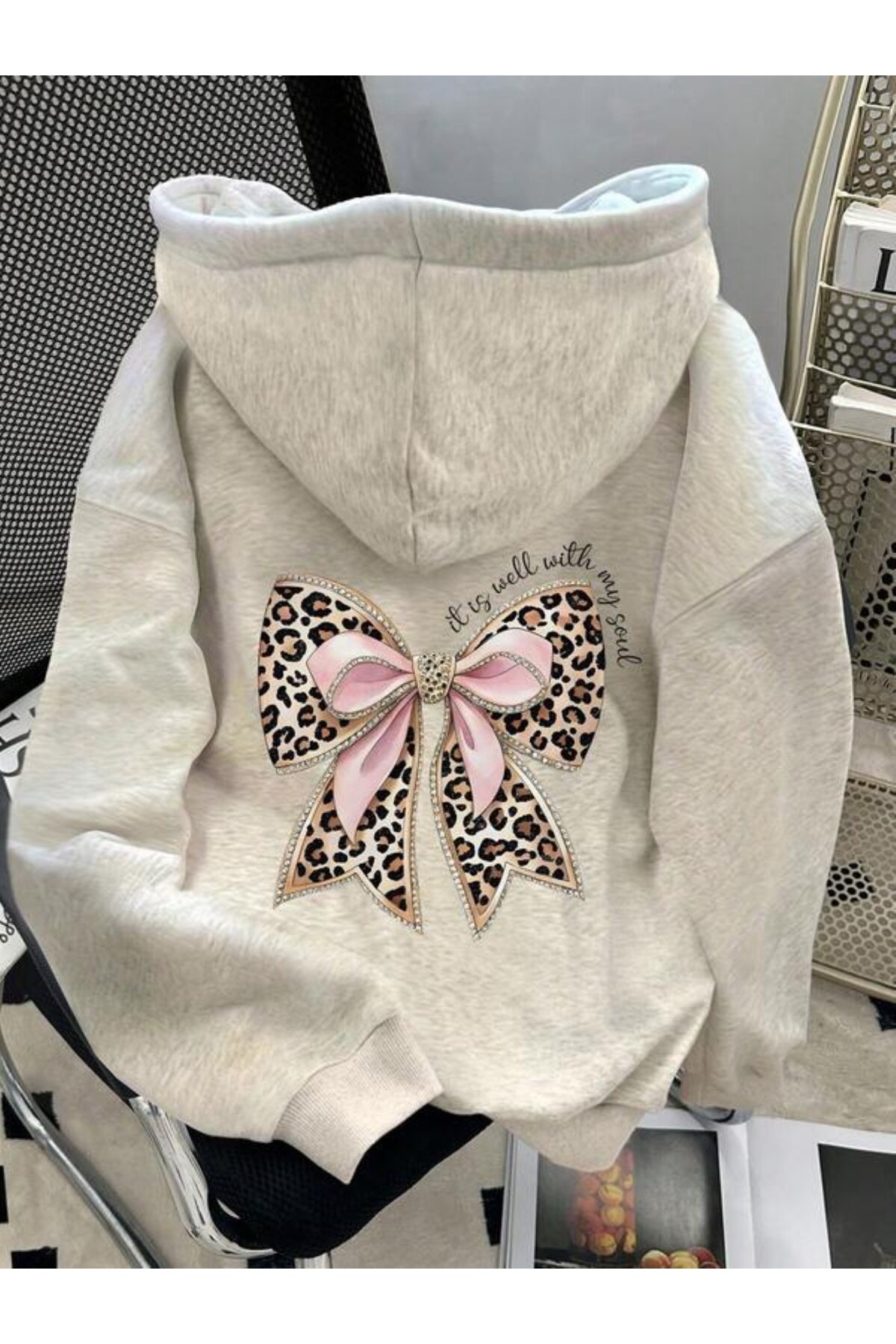 ibibik moda  Leopar Fiyonk & It Is Well With My Soul – Oversize Hoodie