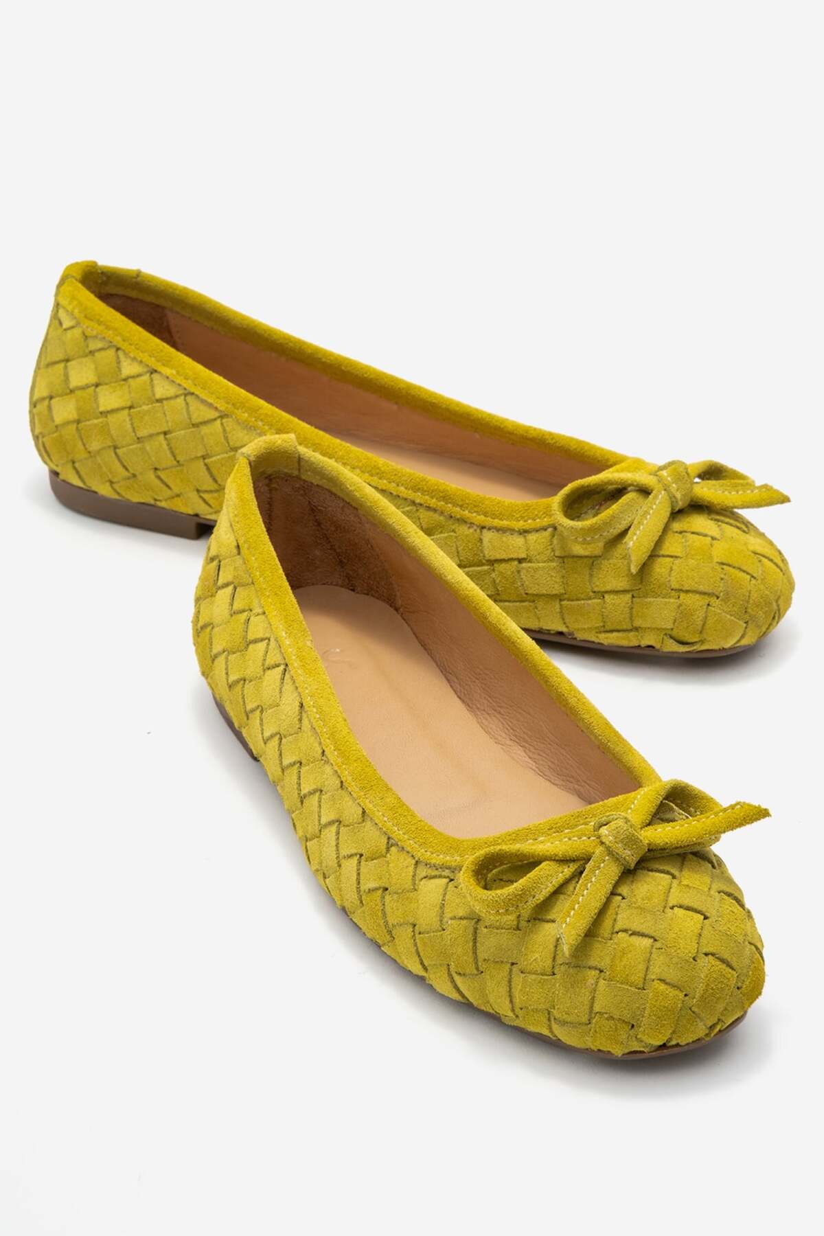 Preslie Women's Genuine Leather Flats Peanut Suede Hand Knit