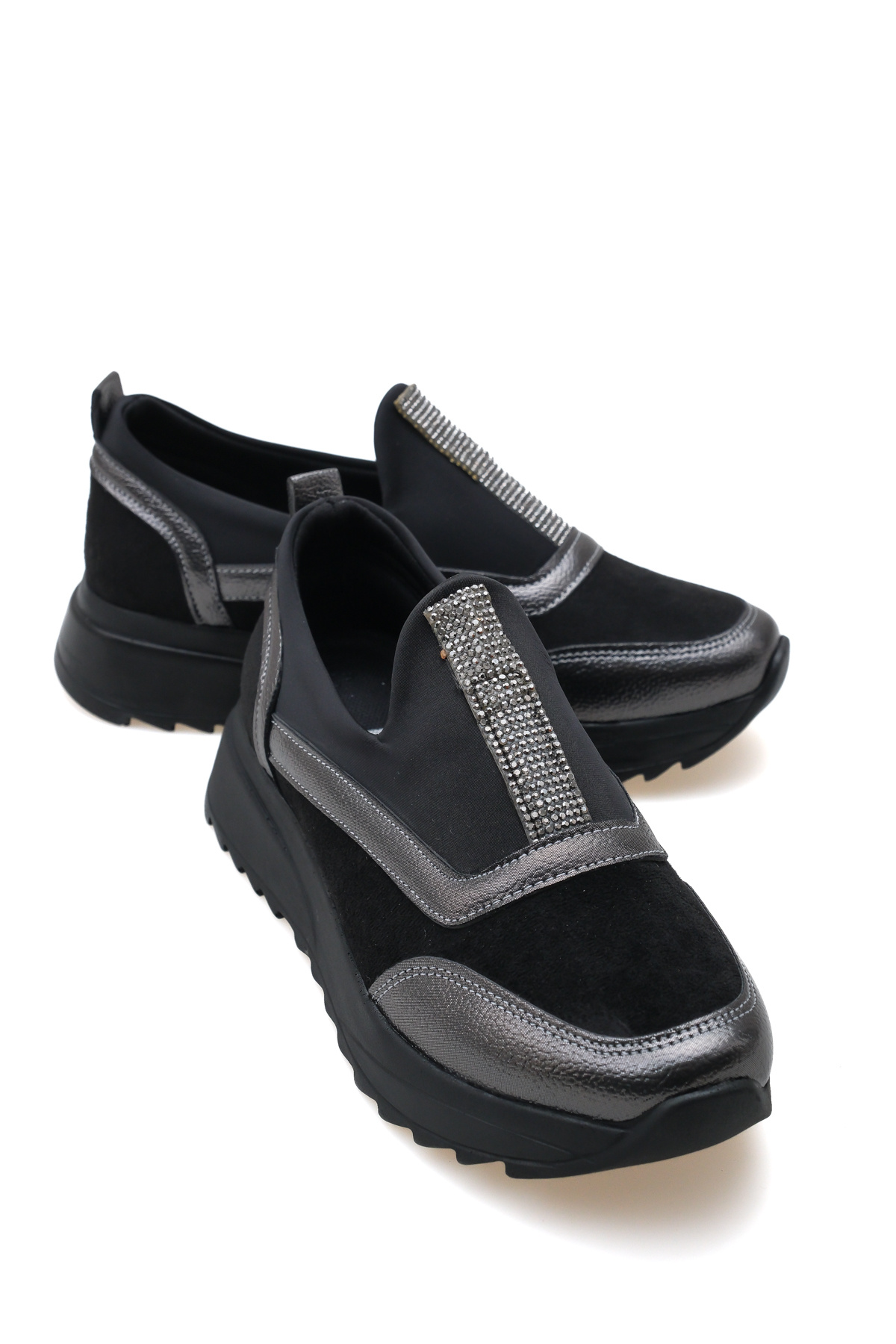 Solo Bag Deri Bağcıksız Kalın Taban Antrasit Detaylı Taşlı Siyah Günlük Spor Ayakkabı