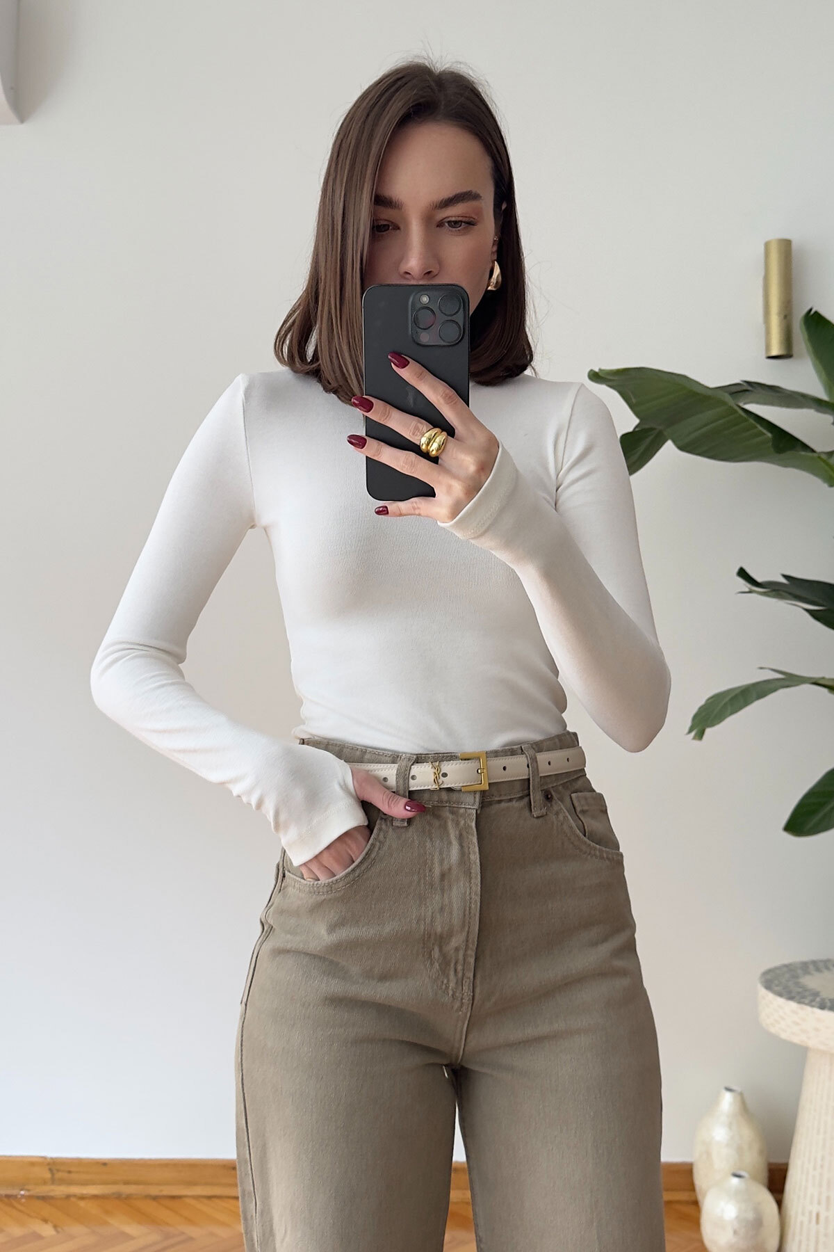 MAGARDE Bodi sa dugim rukavima i otvorom za prste - ECRU