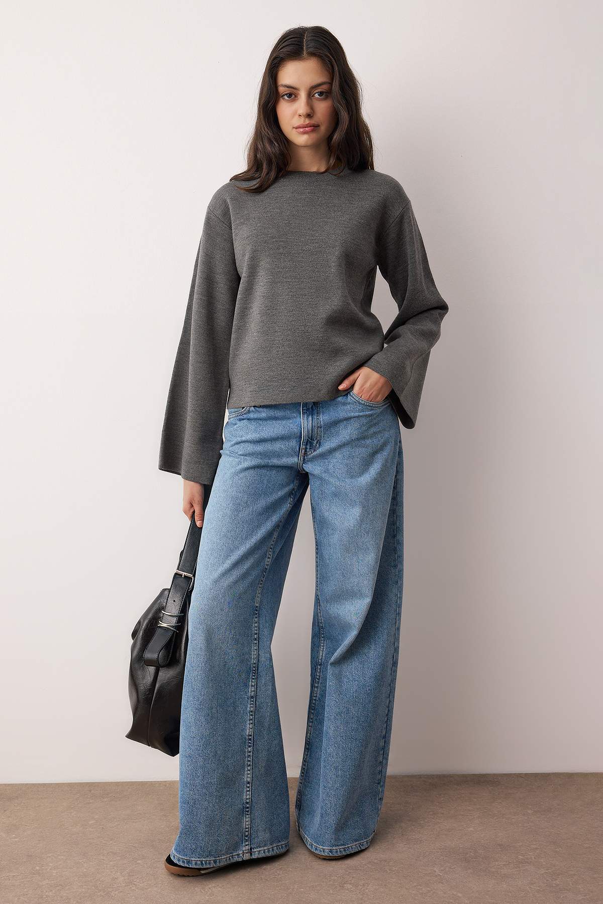 Trendyolmilla  Antrasit More Sustainabe Basic Triko Kazak TWOAW25KZ00313 - Görsel 2