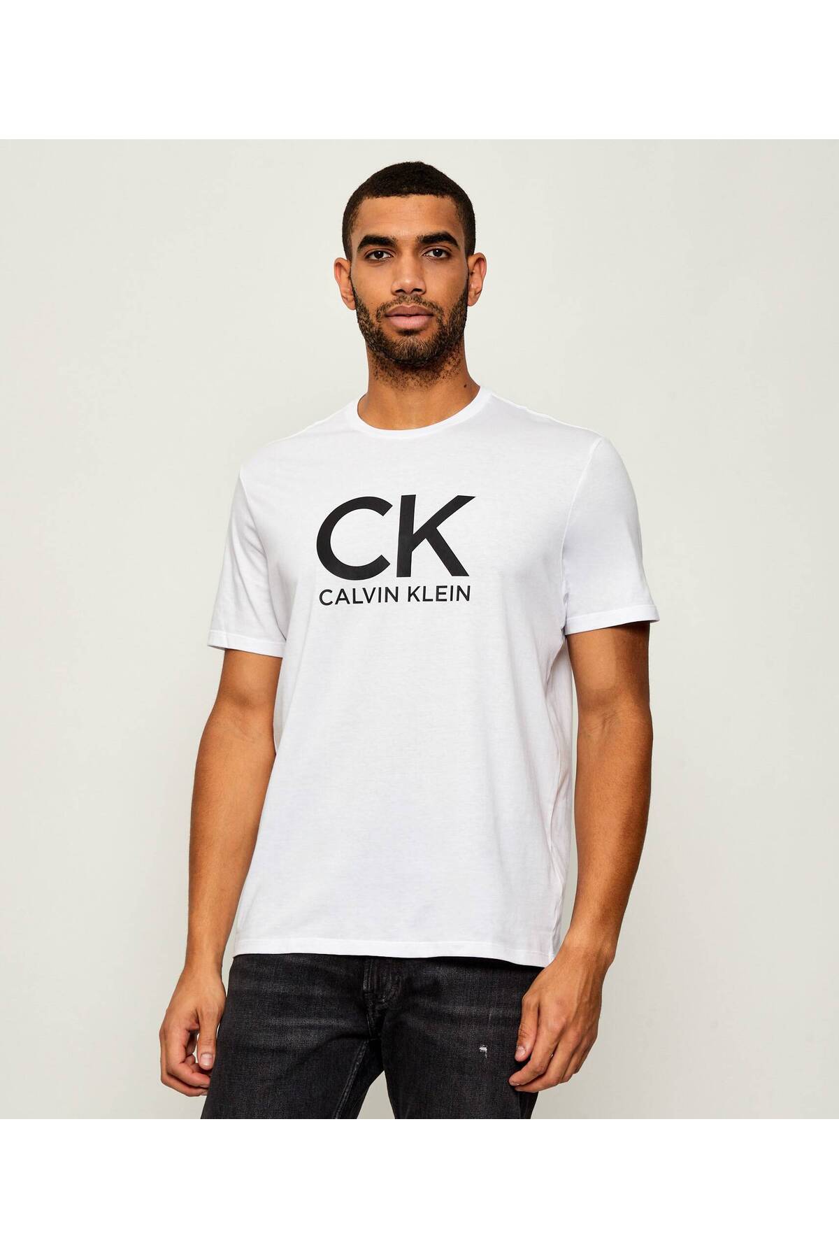 کلوین کلاین تی‌شرت آستین کوتاه یقه گرد مردانه ۱۰۰٪ پنبه سفید با طرح چاپی CK LV04RD819G-YAA