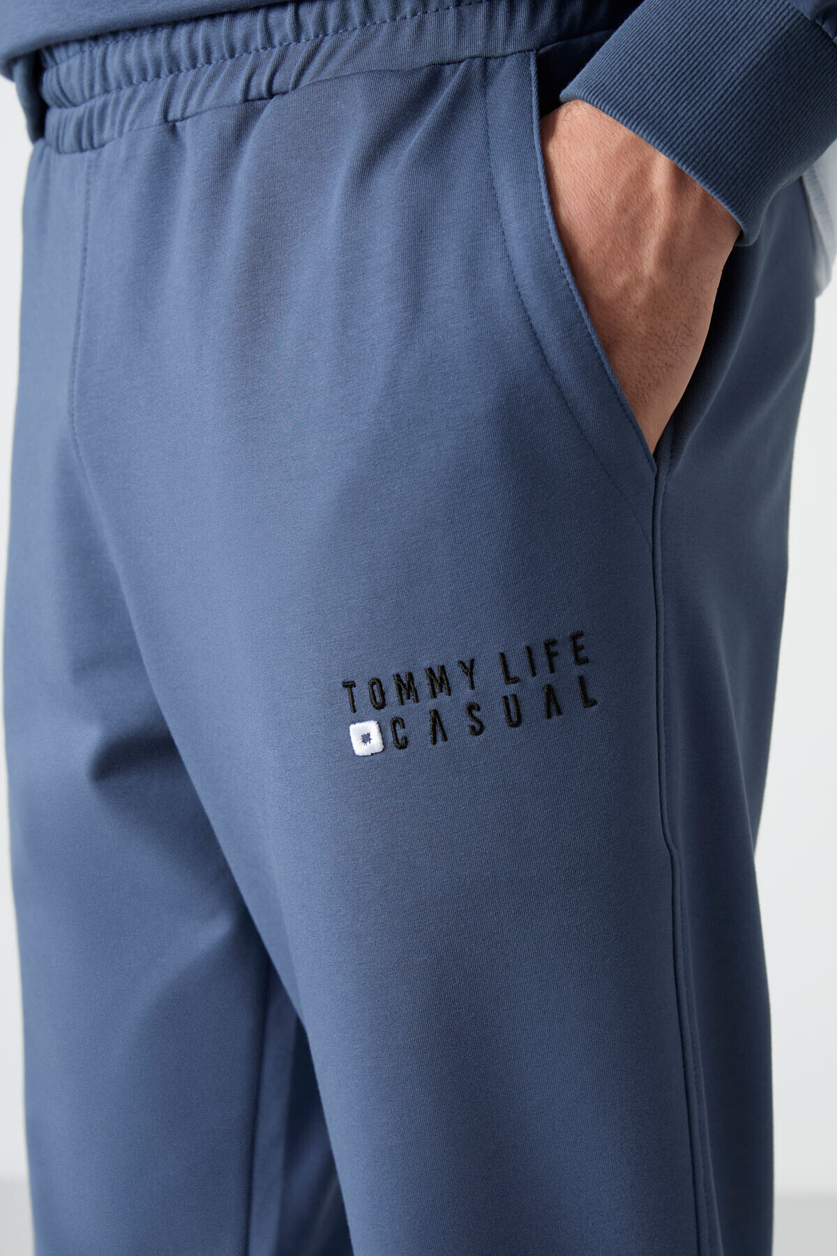 TOMMY LIFE  Petrol Casual O Yaka Lastik Paça Pamuklu Erkek Oversize Eşofman Takımı - 85120 - Görsel 5