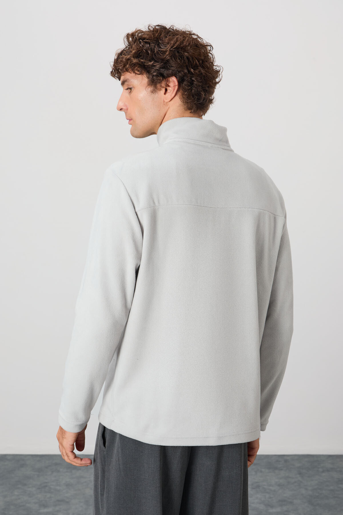 River Taş Dik Yaka Erkek Polar Sweatshirt - 88310 — رنگارنگ A14ER-88310 — تصویر 6 از 6