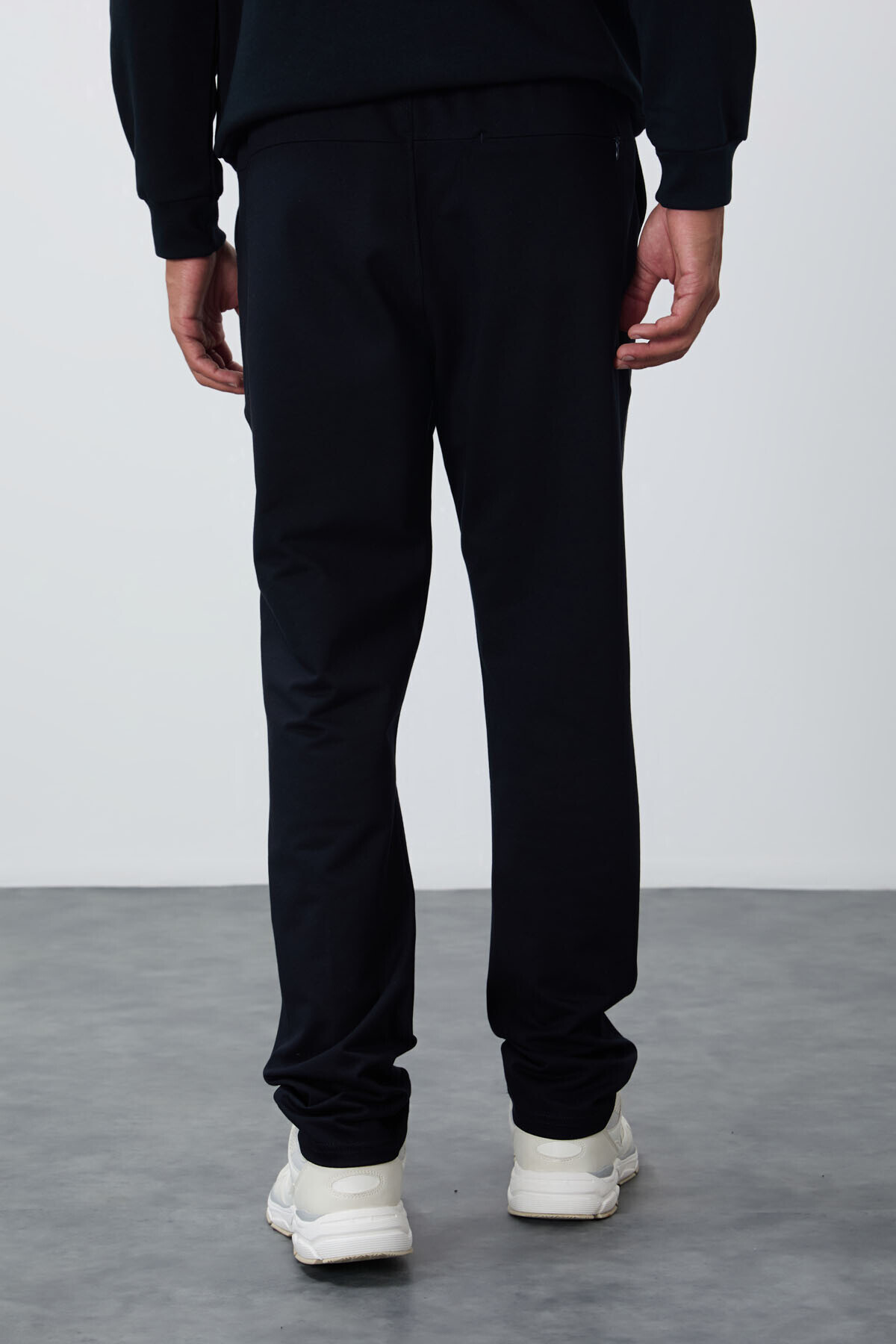 TOMMY LIFE Lacivert Bağcıklı Cepli Standart Kalıp Klasik Paça Erkek Eşofman Alt - 84682 görsel 6