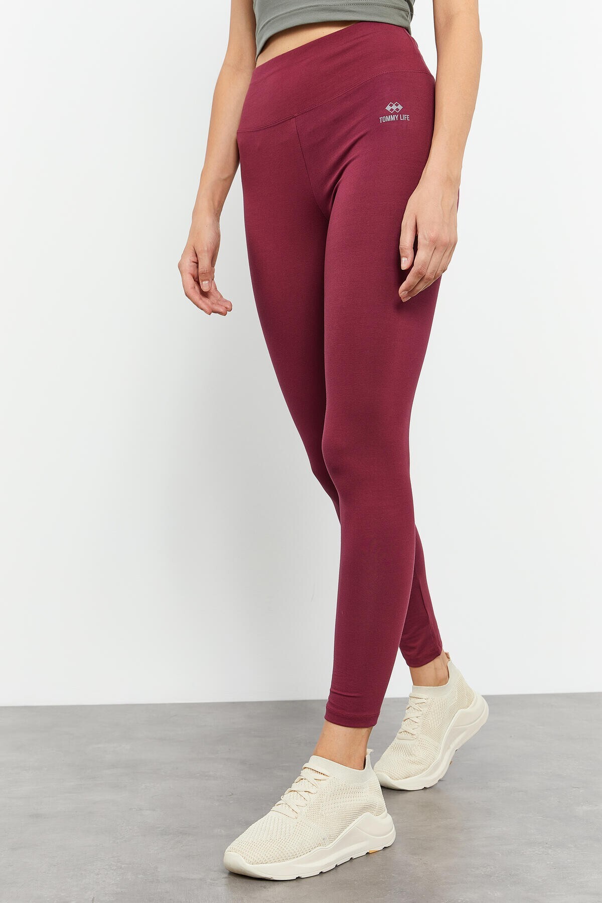 TOMMY LIFE Bordo Yüksek Bel Toparlayıcı Slim Fit Dar Paça Kadın Tayt - 94011 görsel 6
