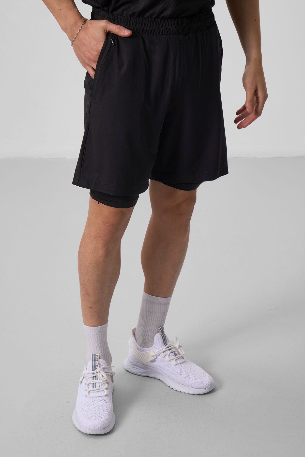 TOMMY LIFE  Siyah İnce Yumuşak Standart Fit Erkek Taytlı Şort - 81287 - Görsel 5