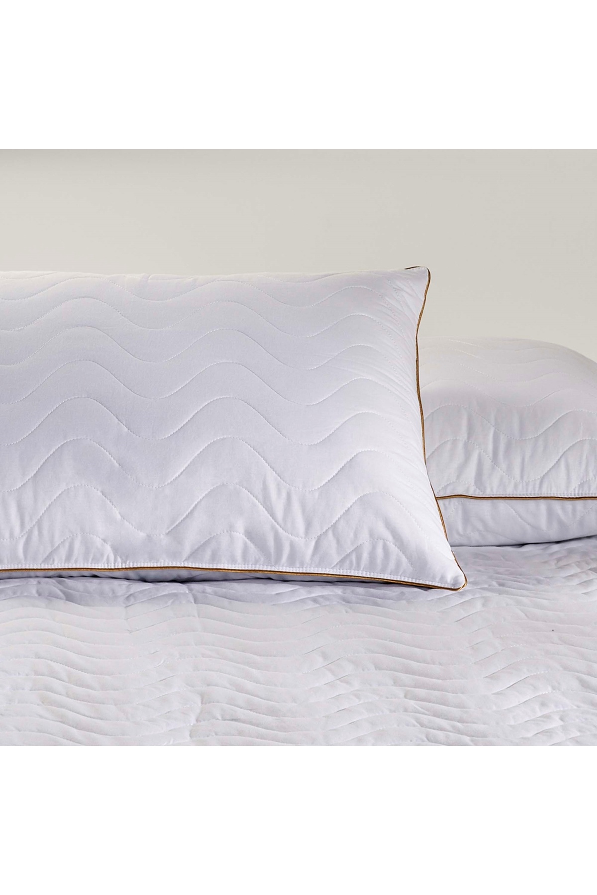 Linens Fluffy Pamuk Kapitone Standart Yastık Alezi