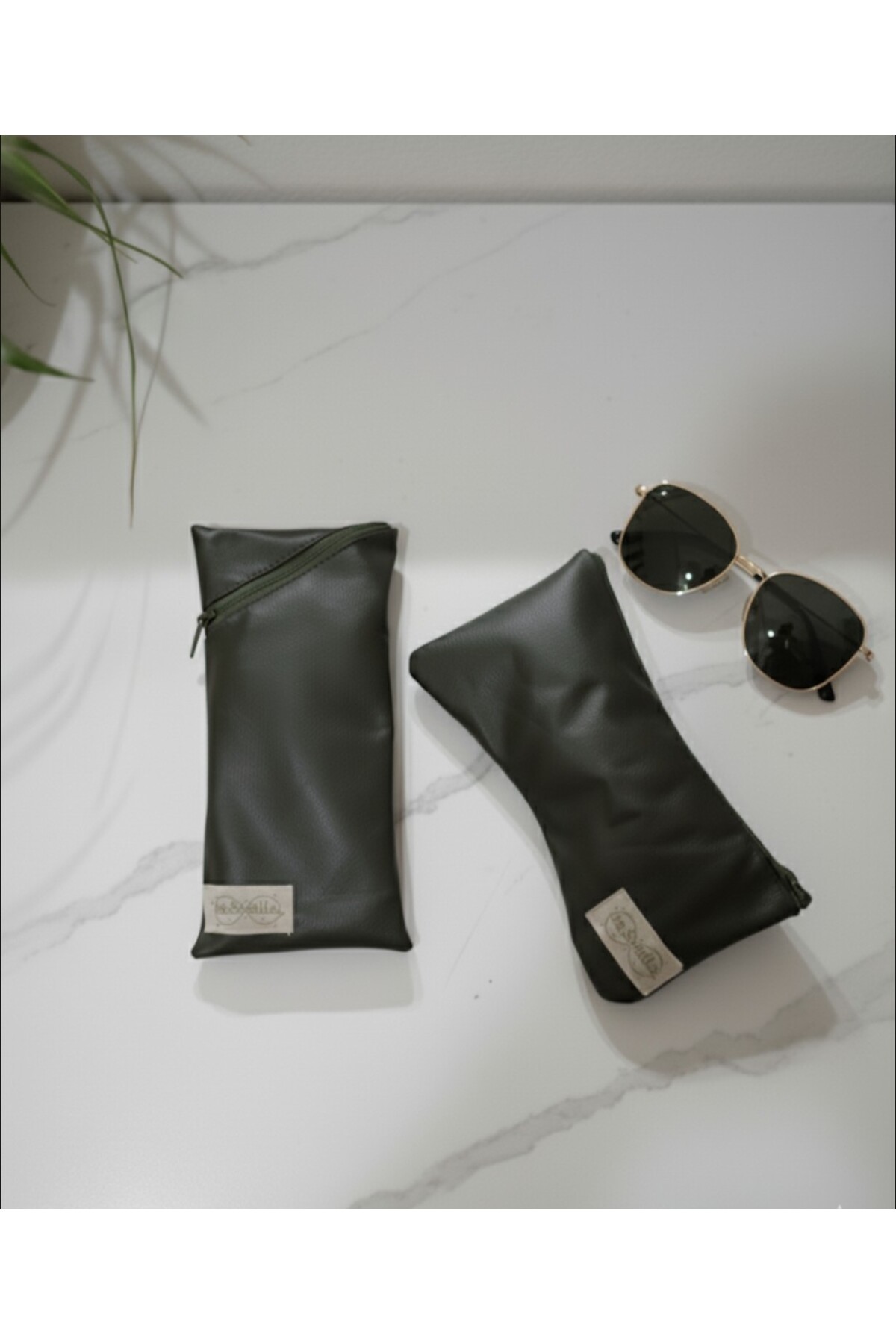 "2-PIECE" set Faux Leather GLASSES Case with Waterproof Zipper..
