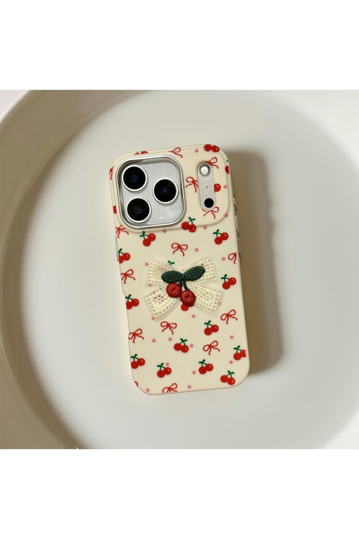 Iphone 15 Plus (6.7 inch) Compatible Embossed Patterned Leather Look Cute Case